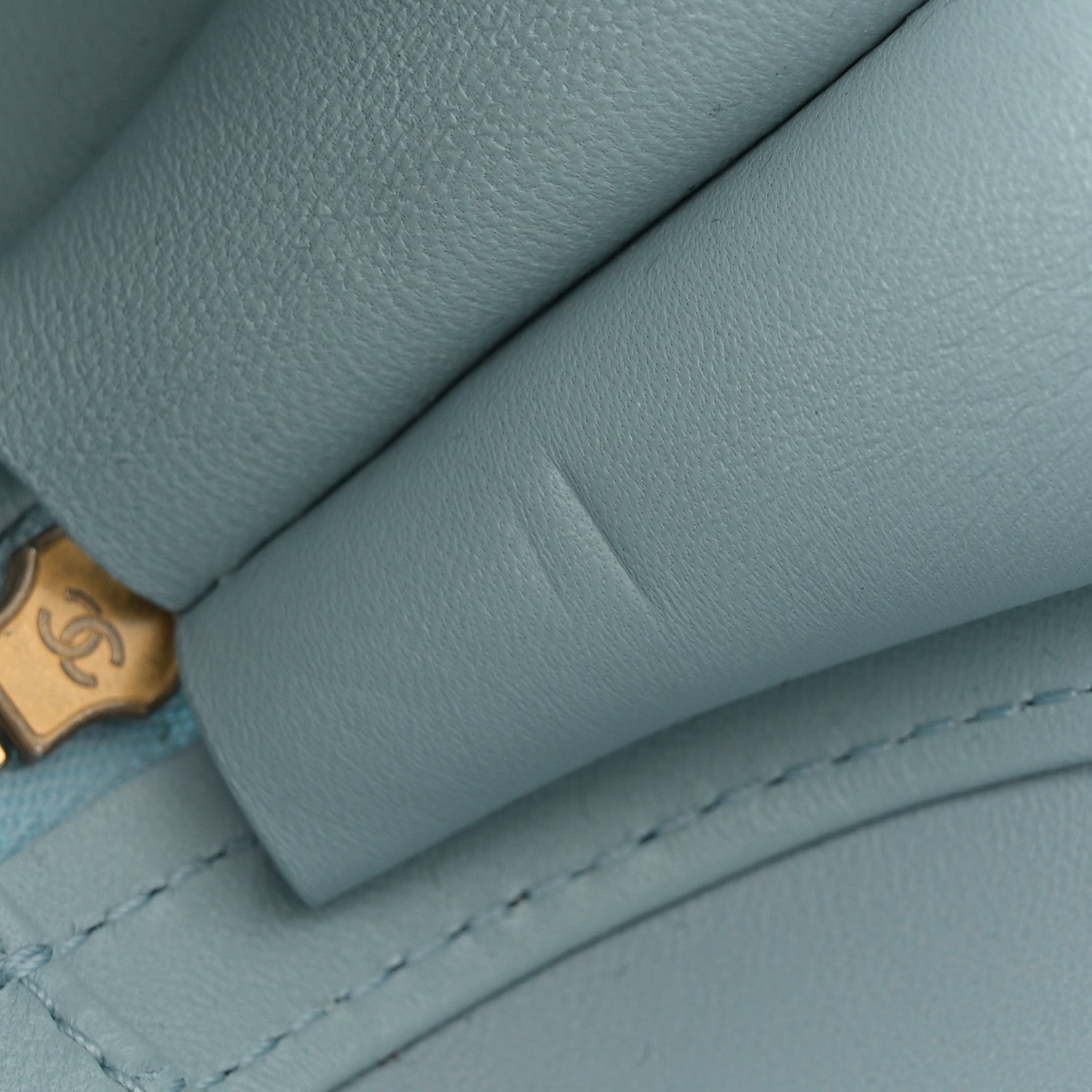 Lambskin Quilted CC Bubble Vanity Case With Chain Light Blue