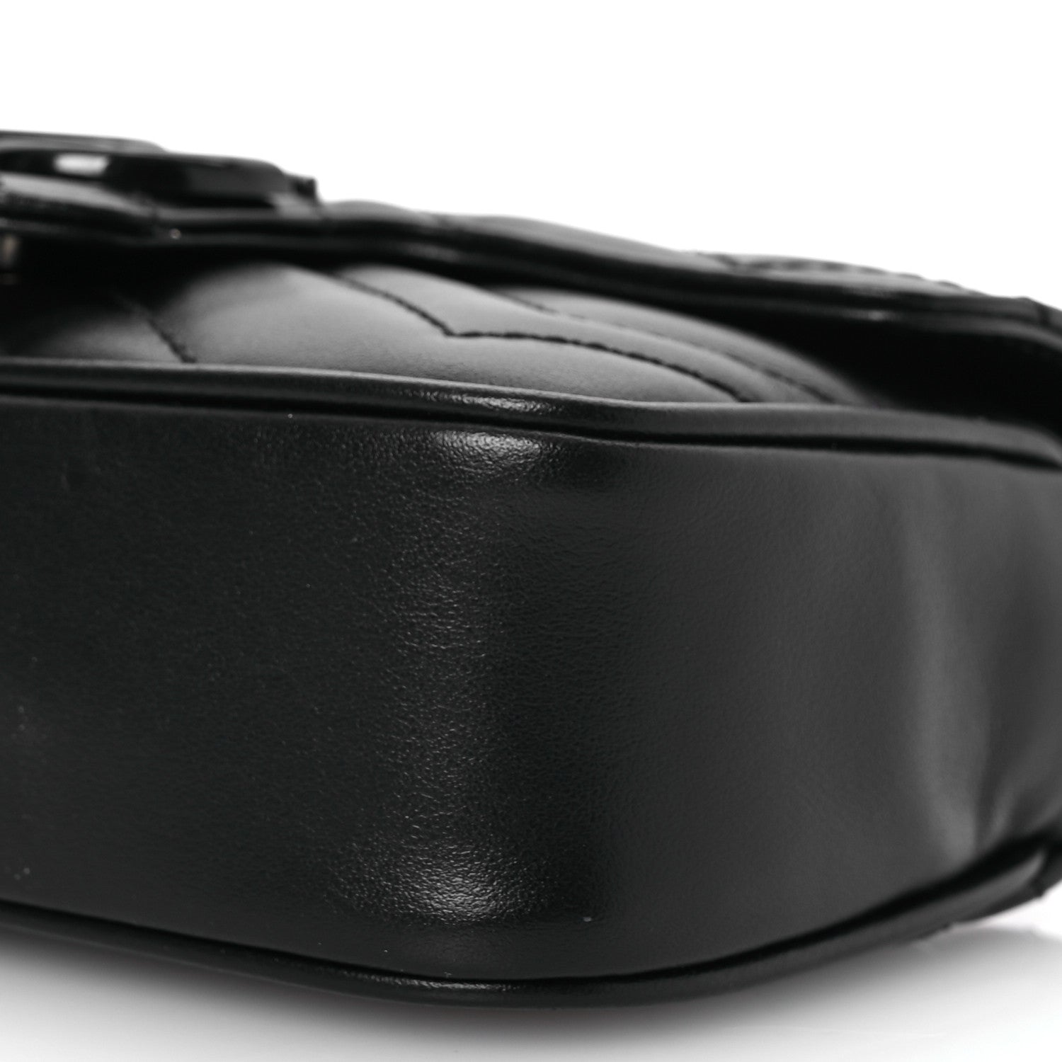 Calfskin Matelasse Monochrome GG Marmont Chain Belt Bag Black