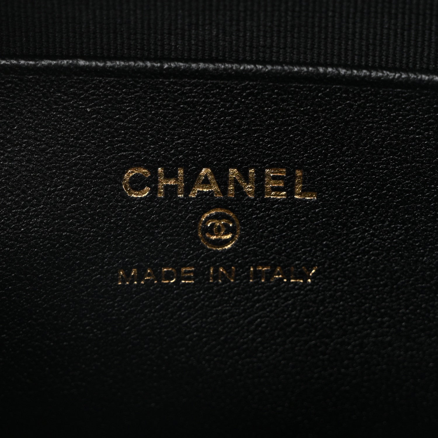 Lambskin Quilted Resin CC Mini Bowling Clutch With Chain Black White