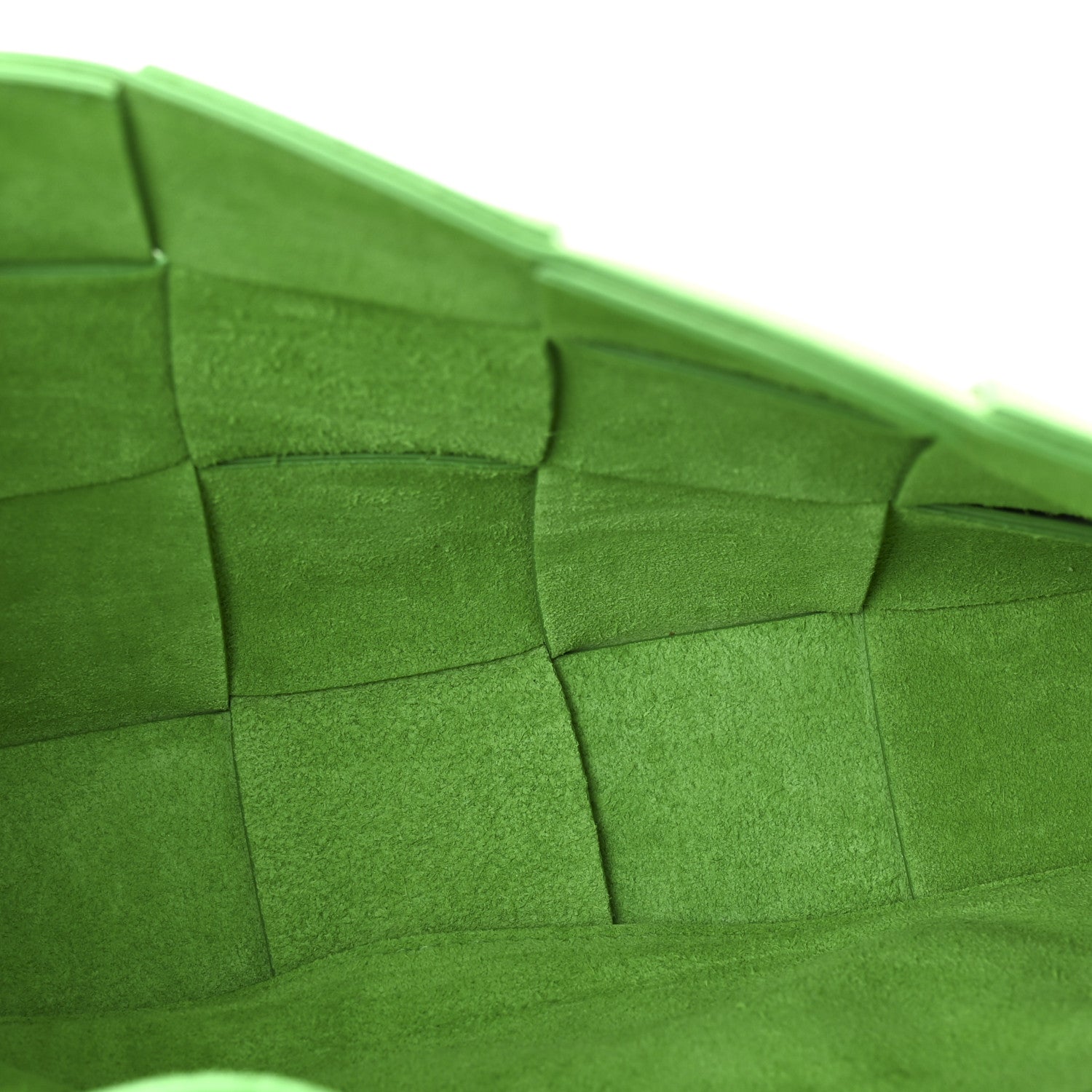 Grained Calfskin Maxi Intrecciato Cassette Crossbody Bag Pistachio