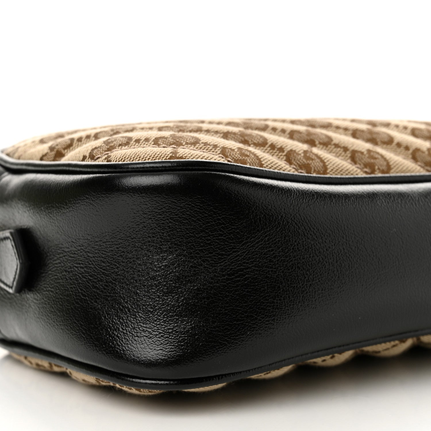 Monogram Matelasse Diagonal Small GG Marmont Chain Shoulder Bag Beige Black