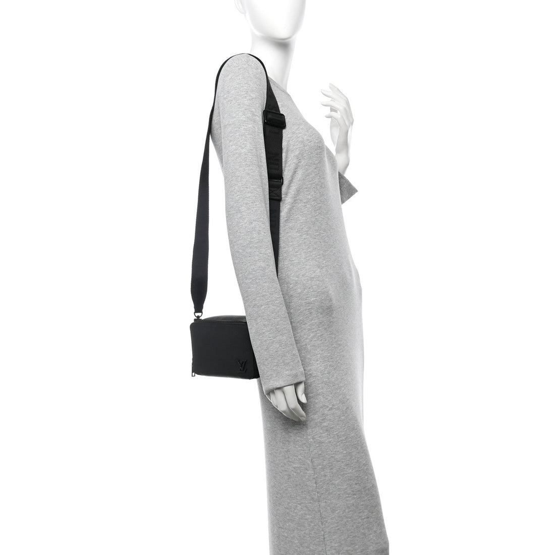 Calfskin Aerogram Alpha Wearable Wallet Black