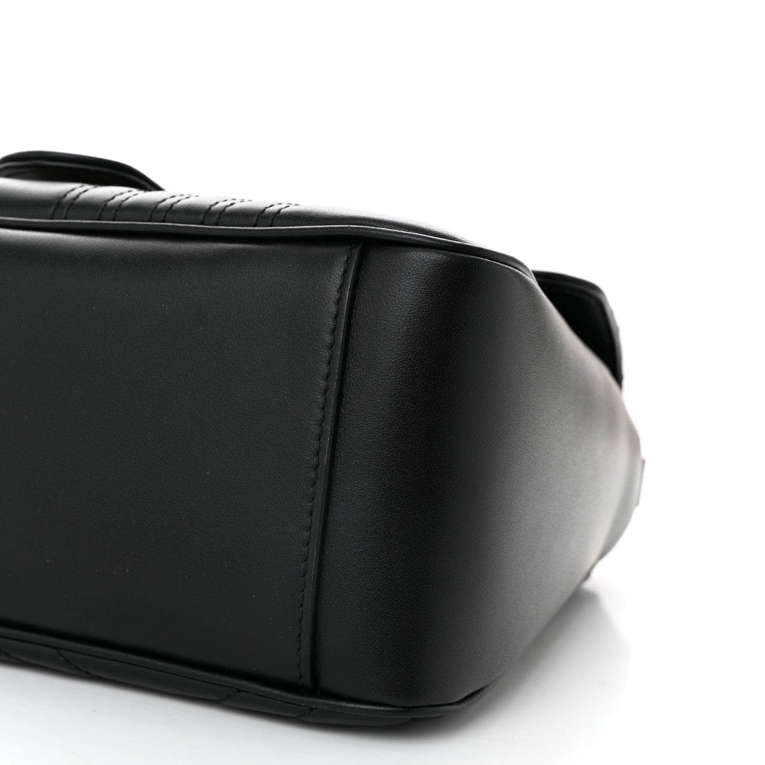 Calfskin Matelasse Small GG Marmont Top Handle Shoulder Bag Black