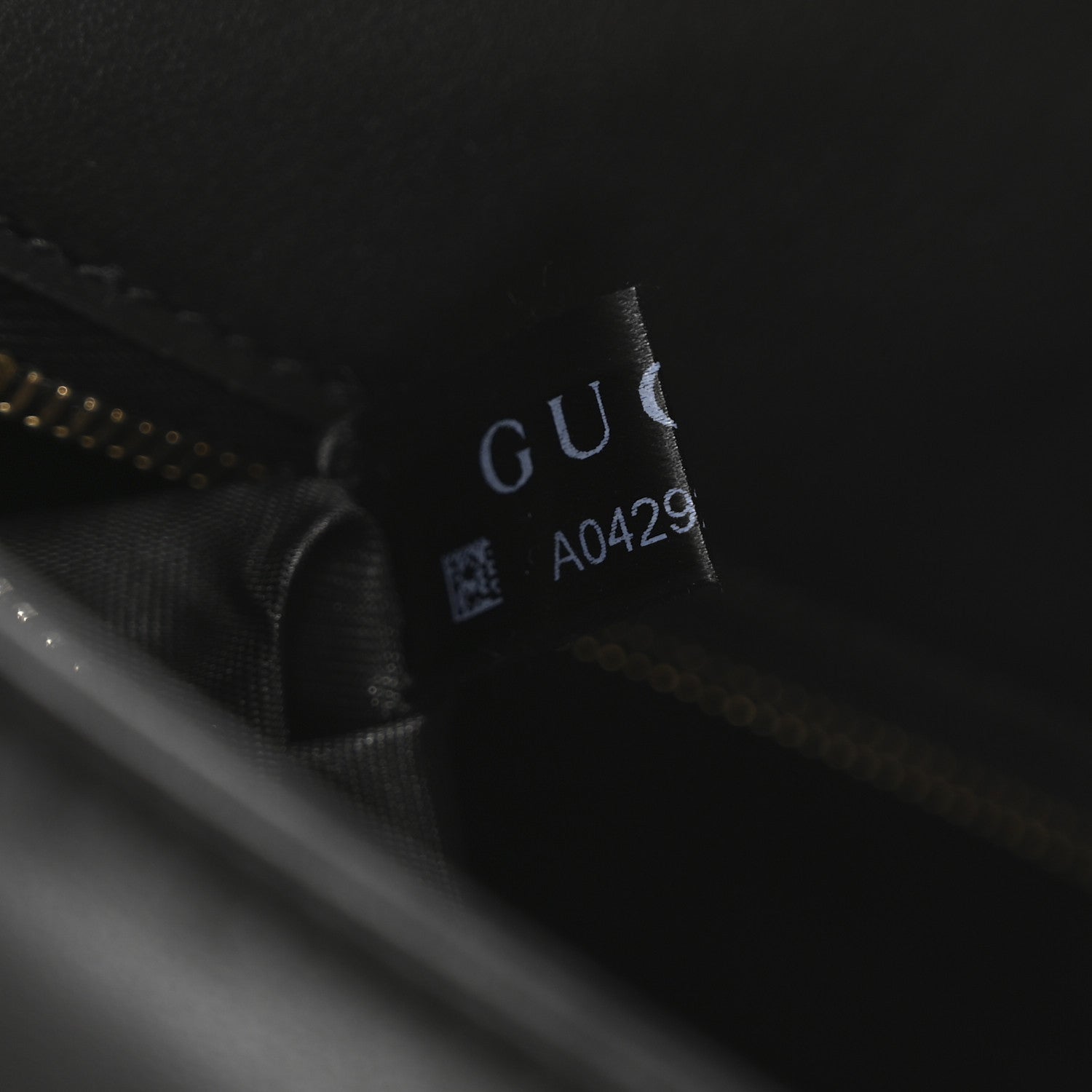 Calfskin Matelasse Small GG Marmont Multi Pocket Shoulder Bag Black