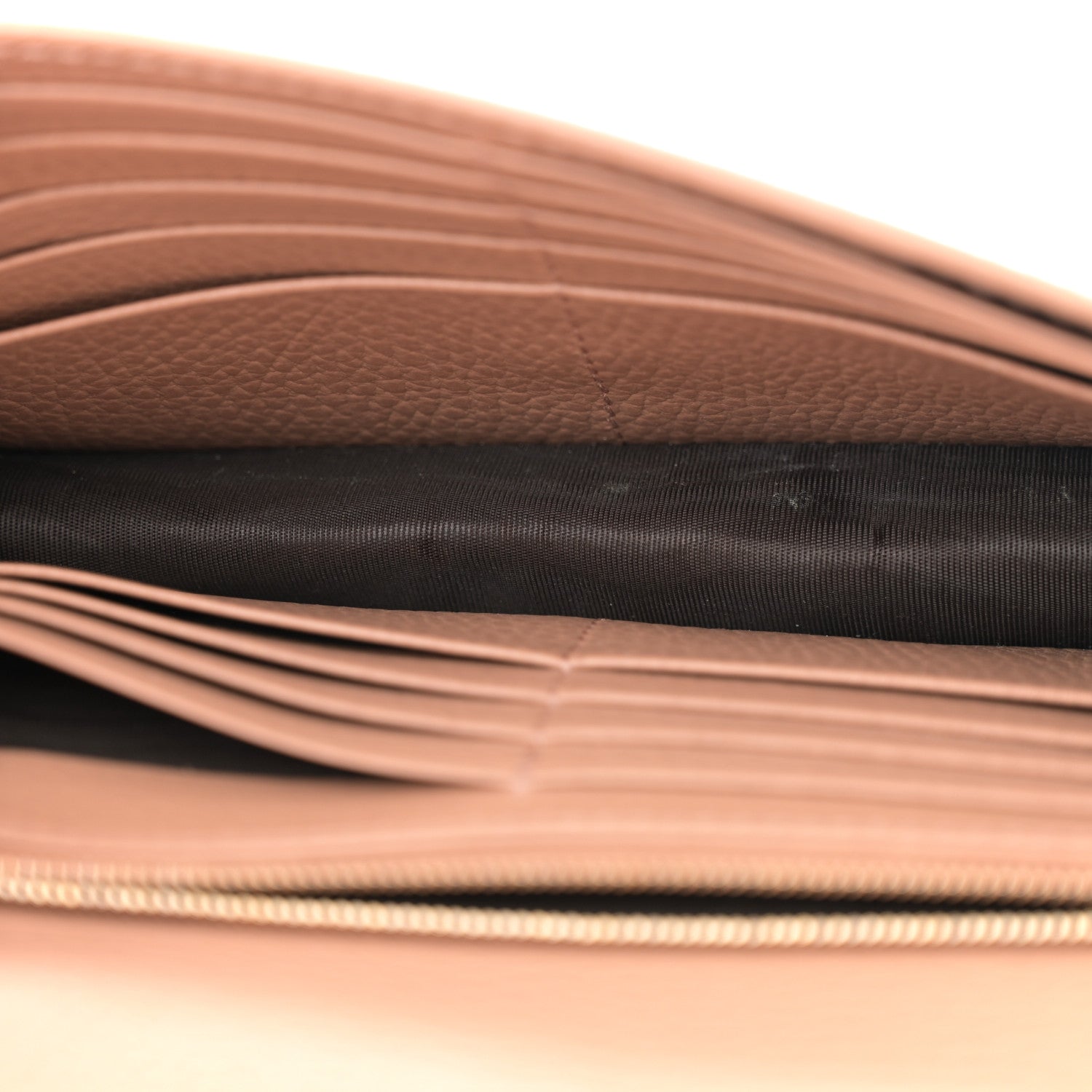 Dollar Calfskin Interlocking G Chain Wallet Camelia