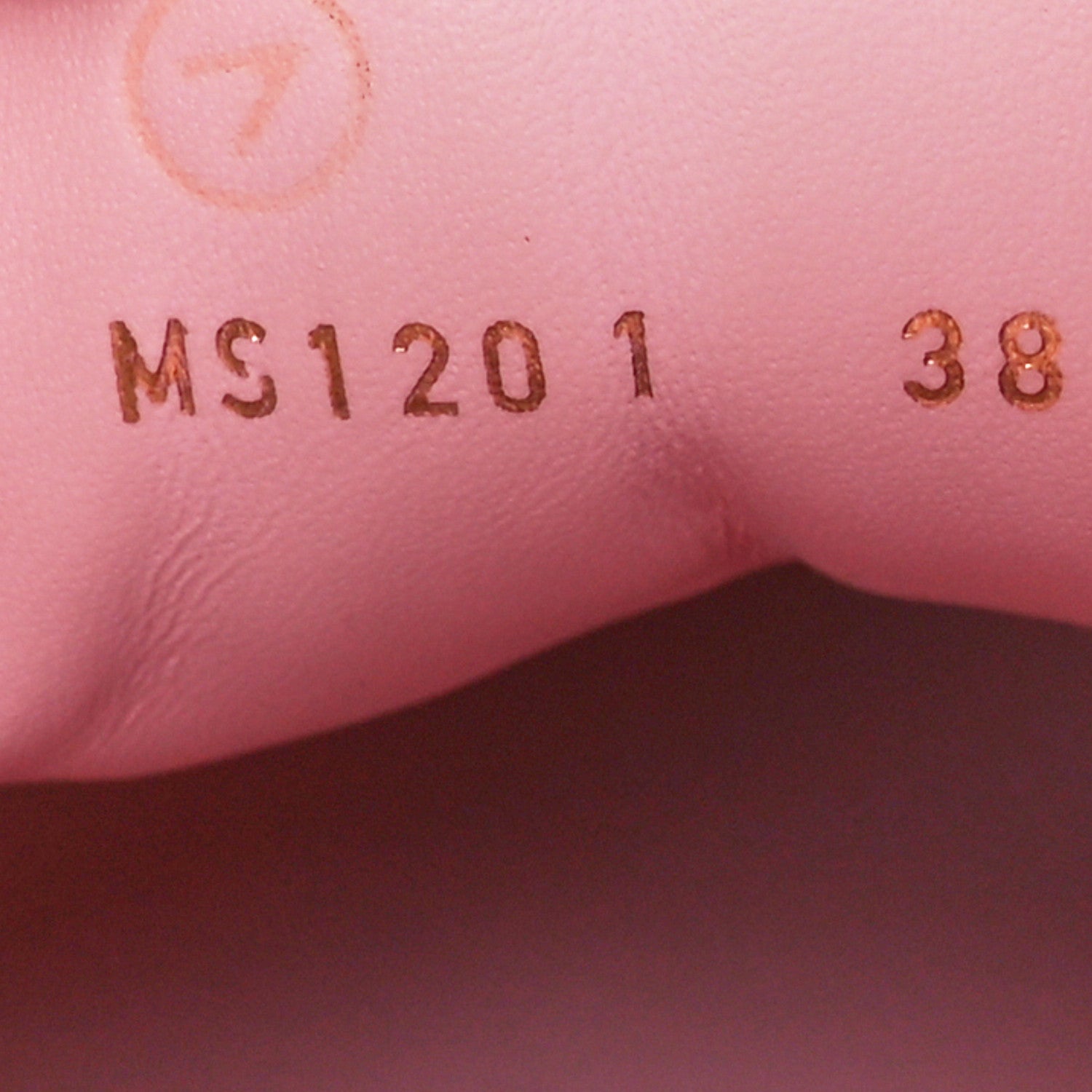 Calfskin Time Out Bow Sneakers 38 White Pink