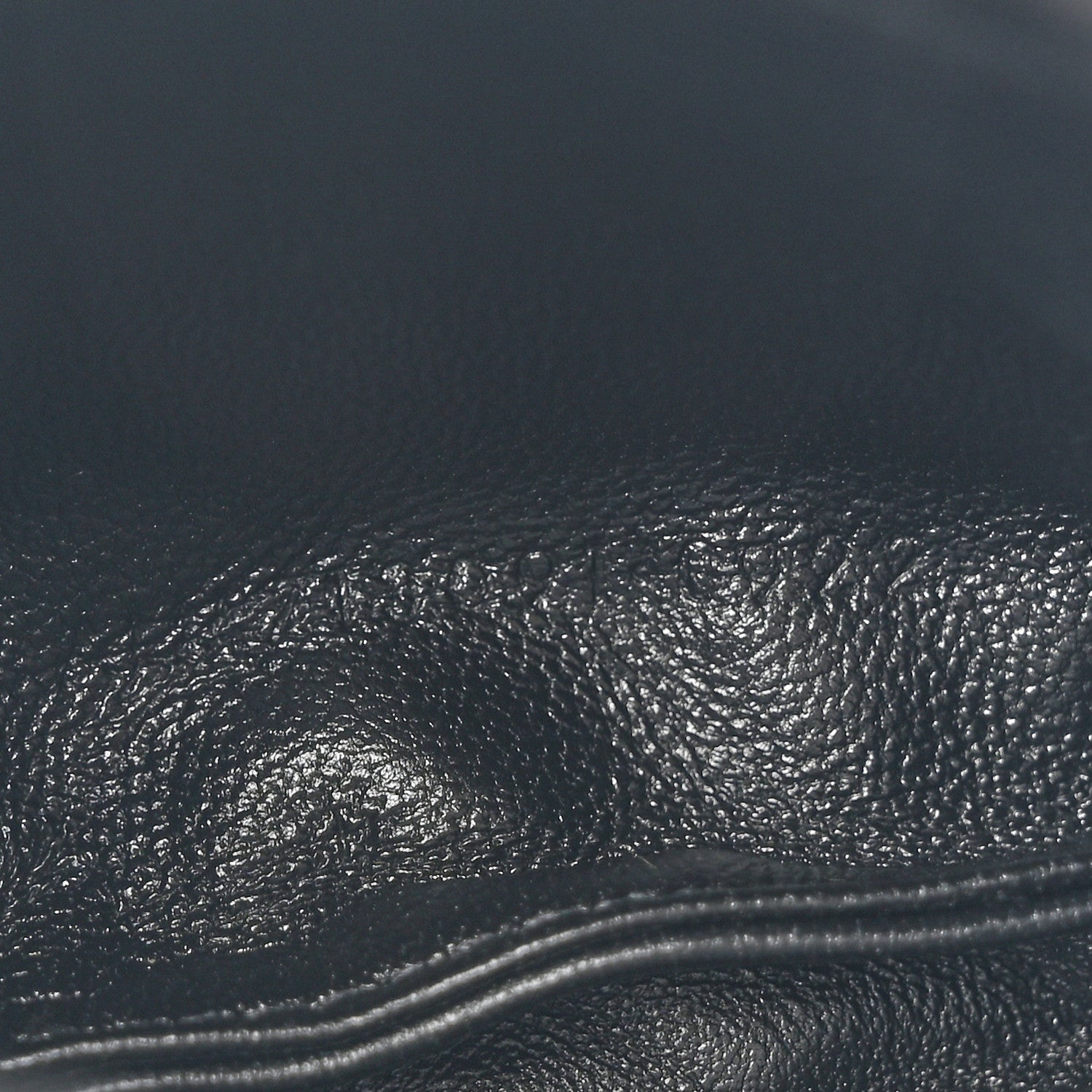 Lambskin Monogram Airpods Holder Black