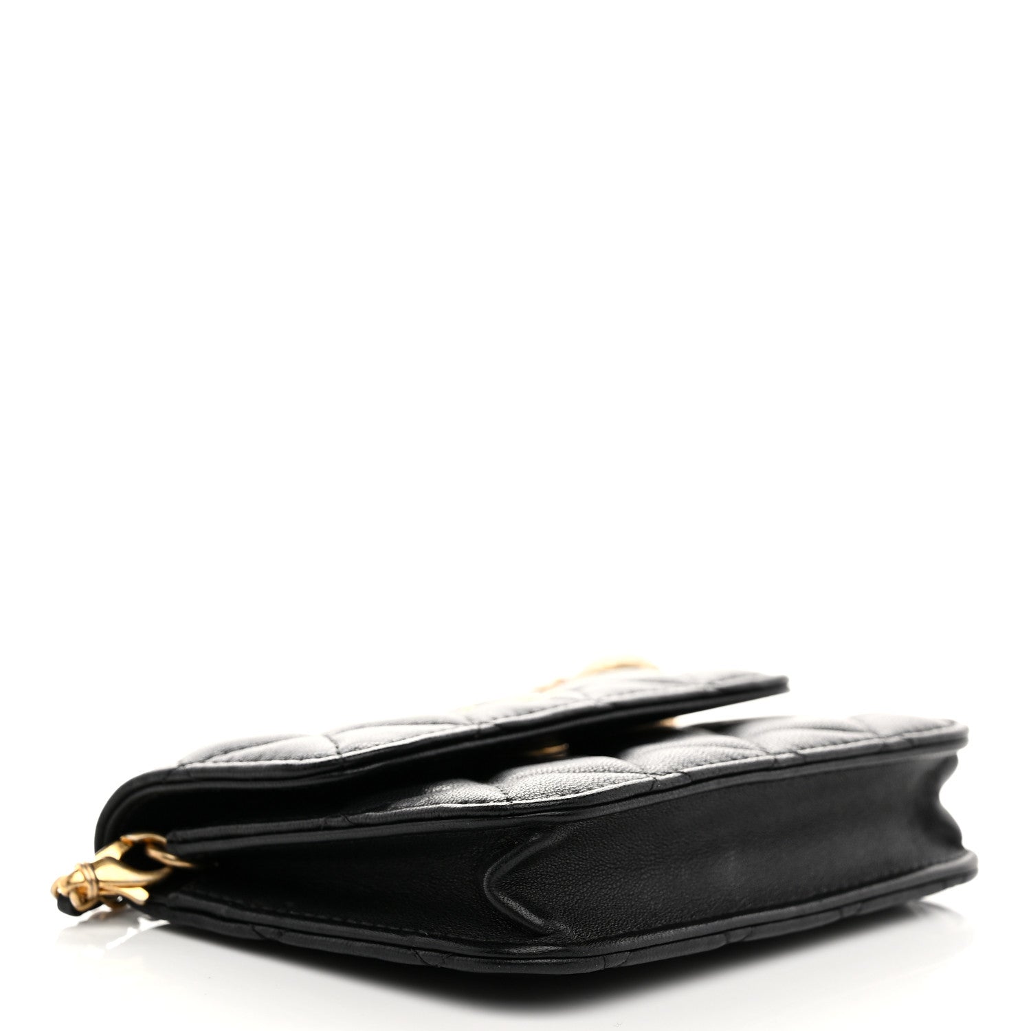Lambskin Quilted Pearl Crush Clutch With Chain Black