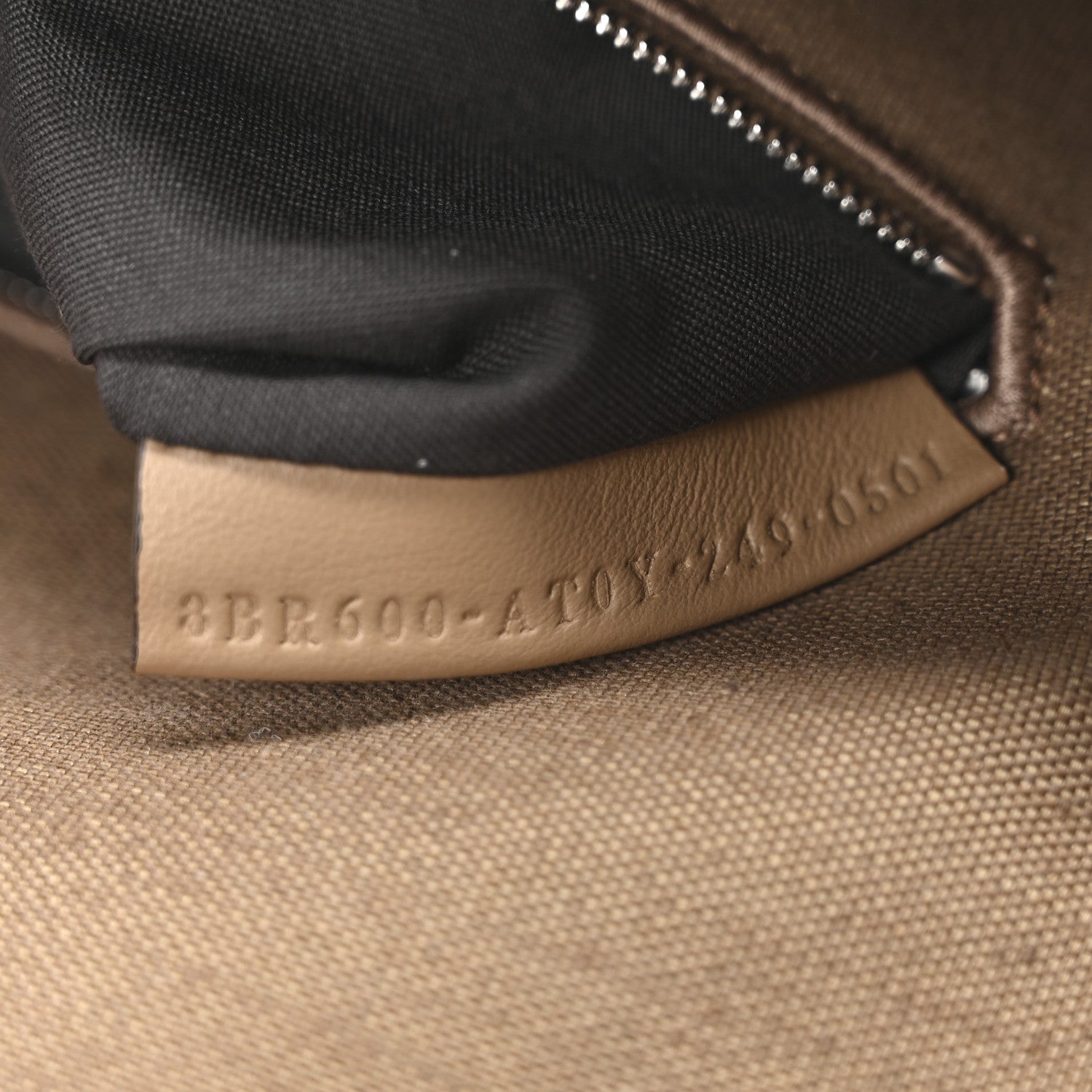 Velvet Jacquard Crystal FF Baguette Cappuccino