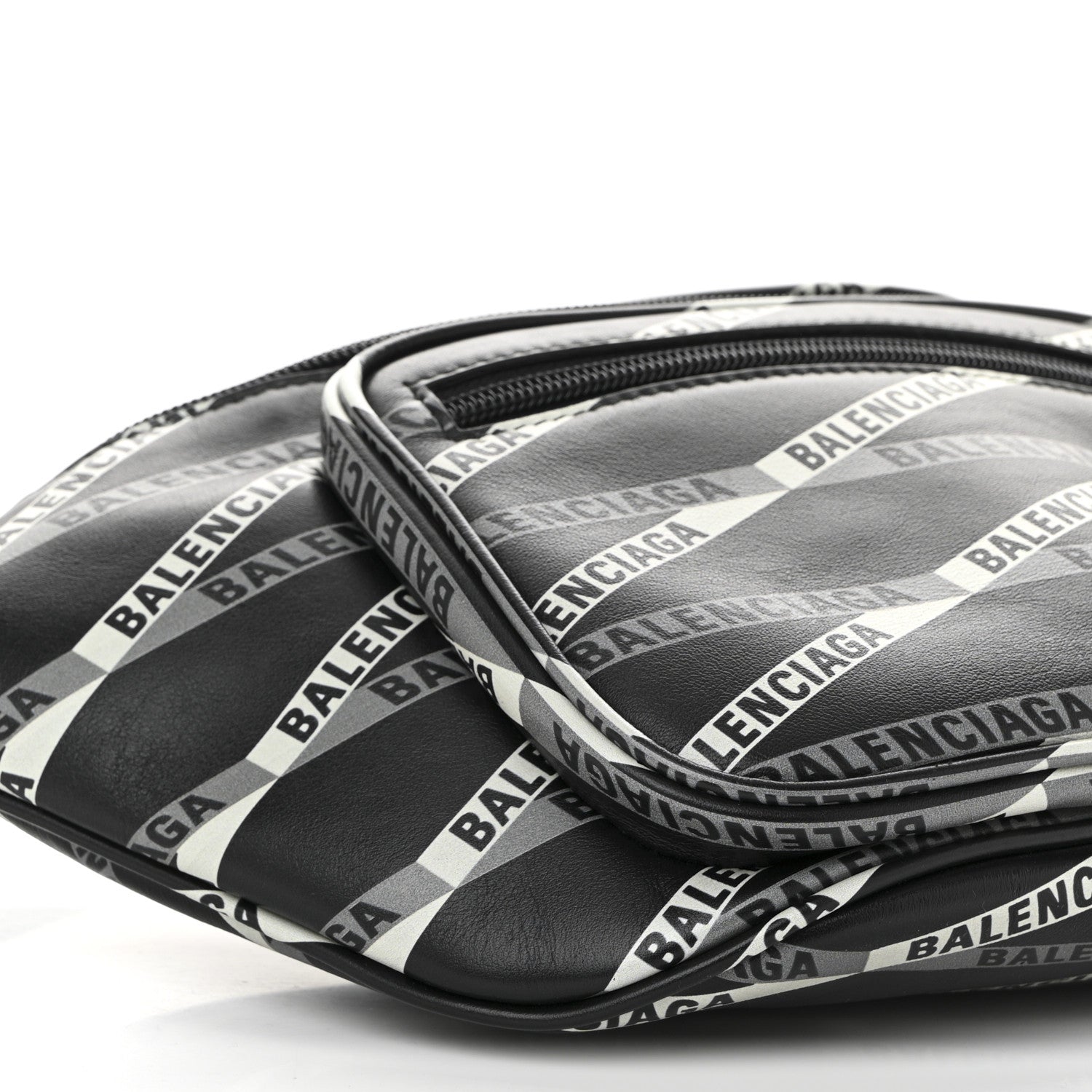 Smooth Calfskin Losange Monogram Explorer Belt Bag Black Grey