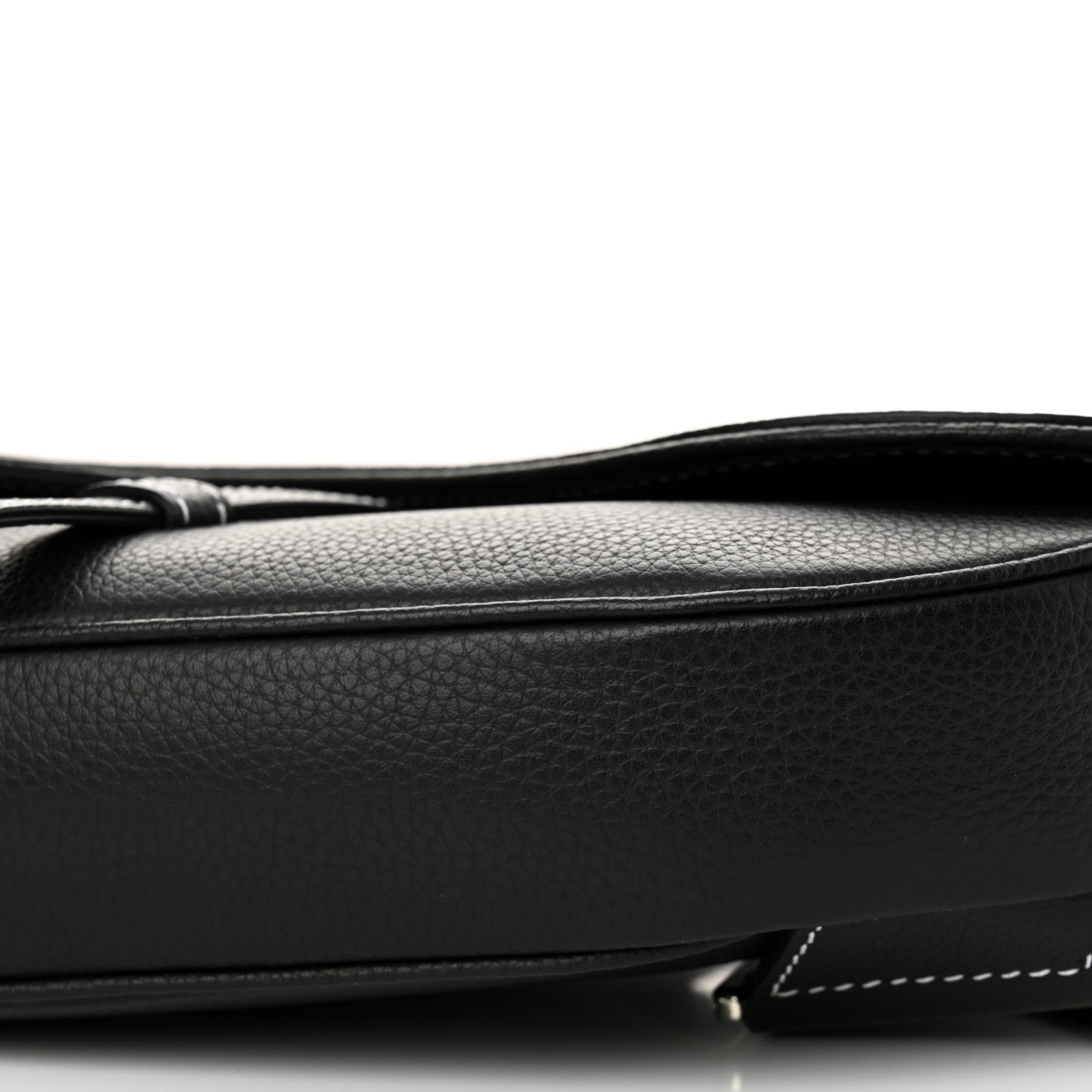 Grained Calfskin Mens Saddle Bag Black