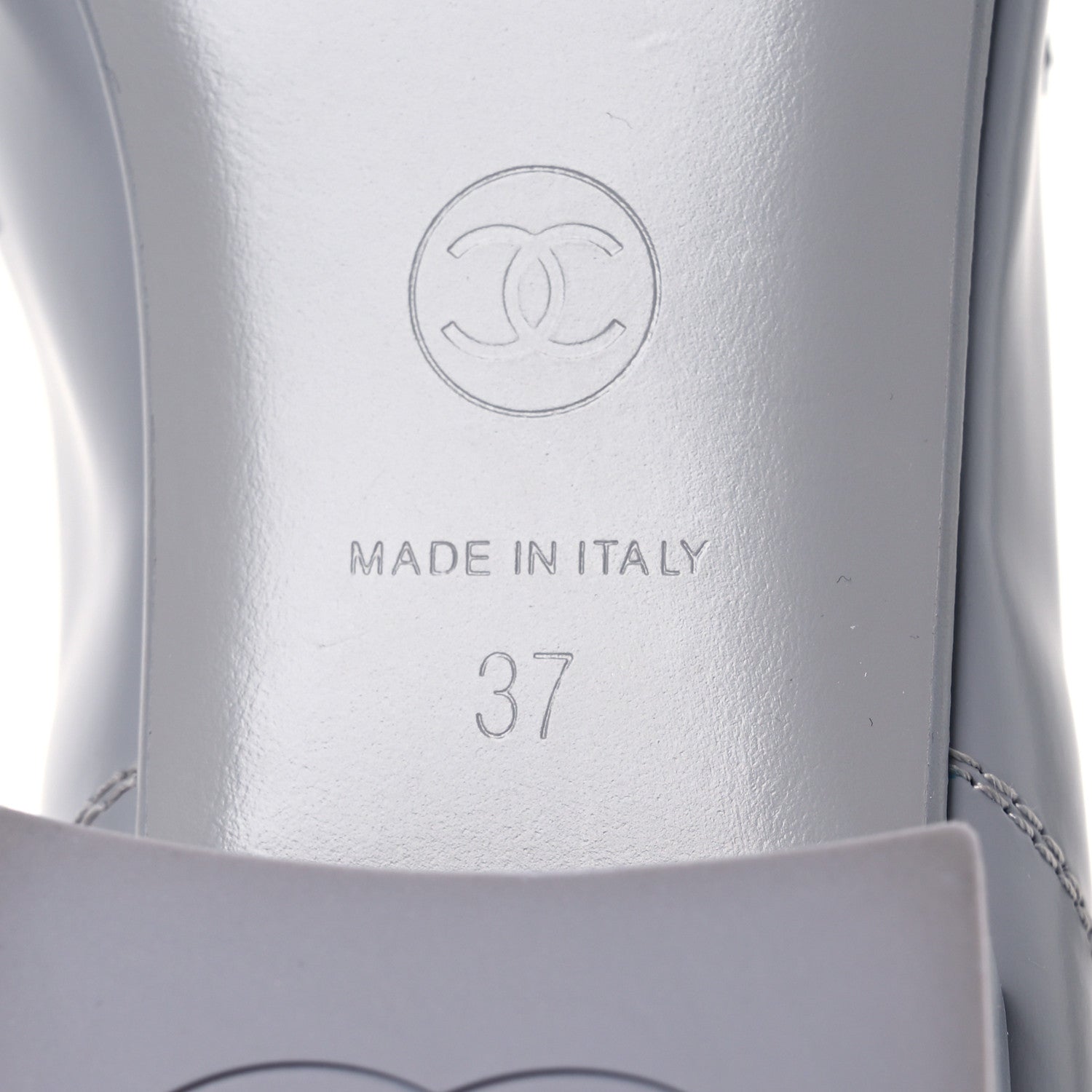 Shiny Calfskin Logo Loafers 37 Light Grey