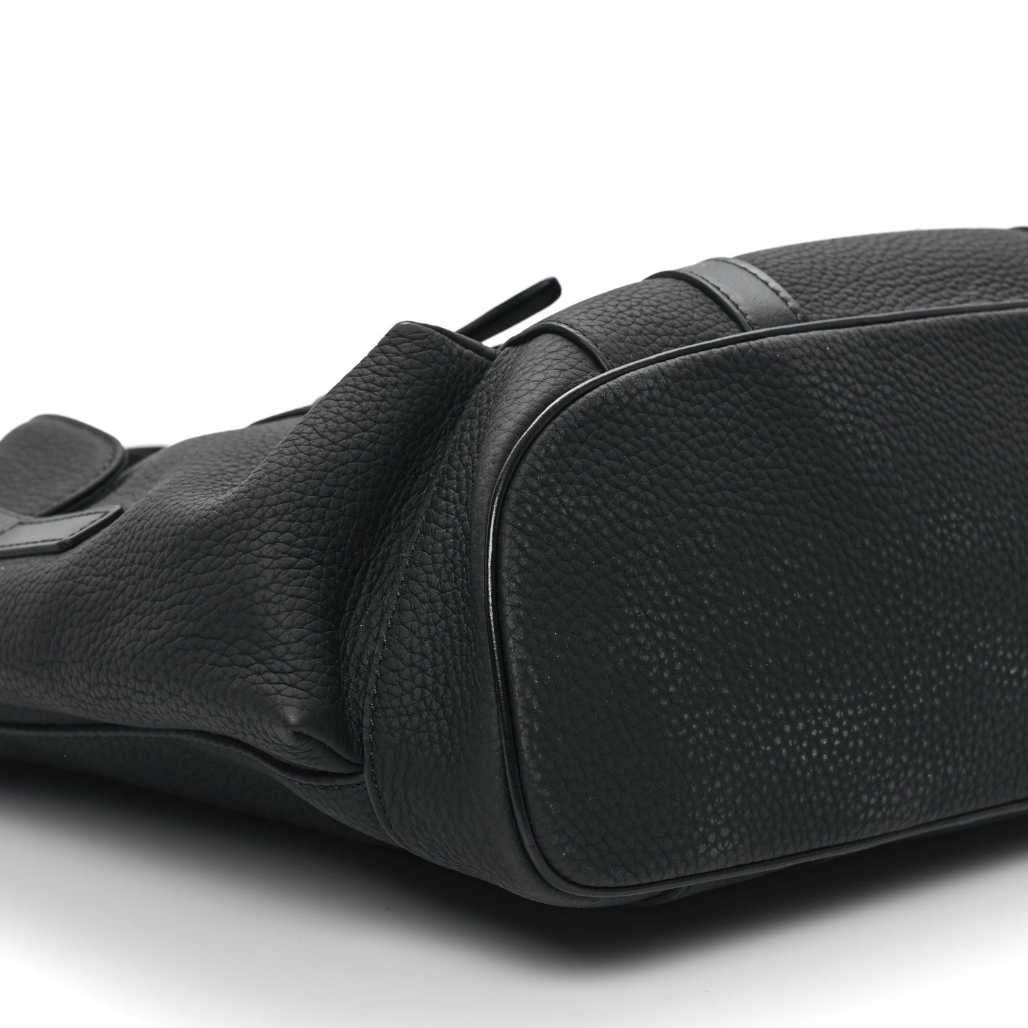 Taurillon Christopher Tote Black