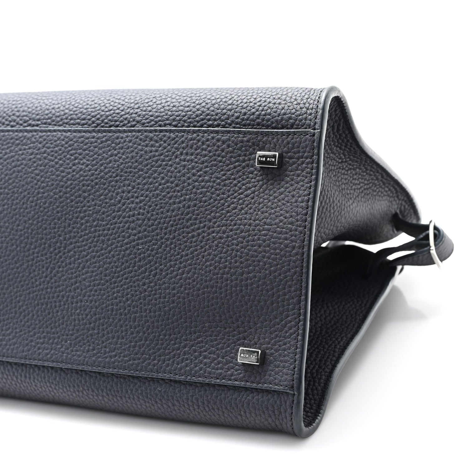 Matte Grained Calfskin Soft Margaux 12 Marine