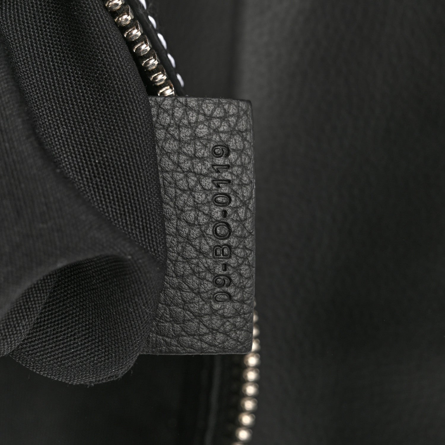 Grained Calfskin Mens Saddle Bag Black