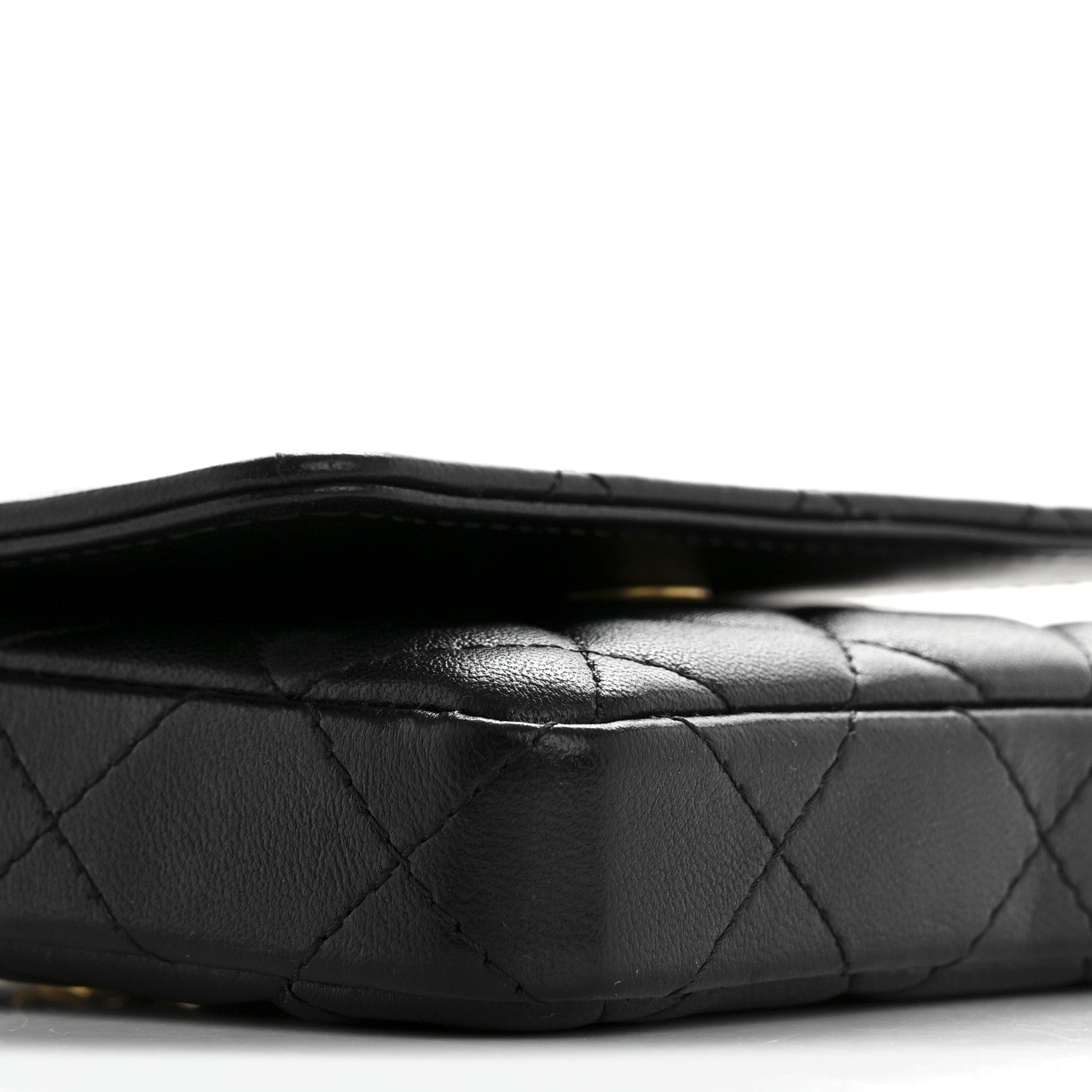 Lambskin Enamel Quilted Coco Hearts Clutch With Chain Black