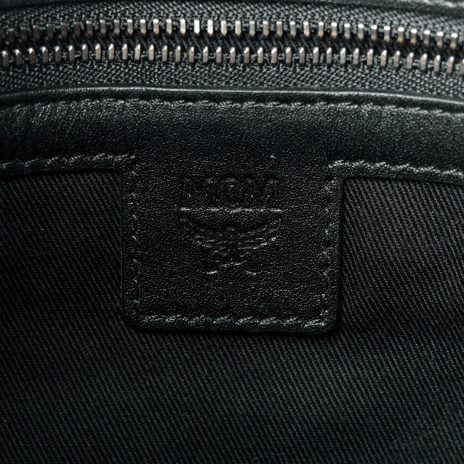 Skyoptic Visetos Crossbody Pouch Spectrum Diamond Black