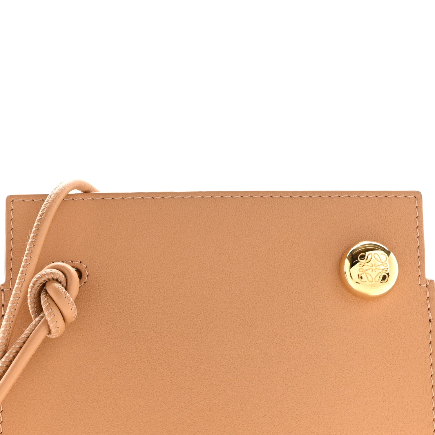 Classic Smooth Calfskin Pebble Dice Pocket Warm Desert