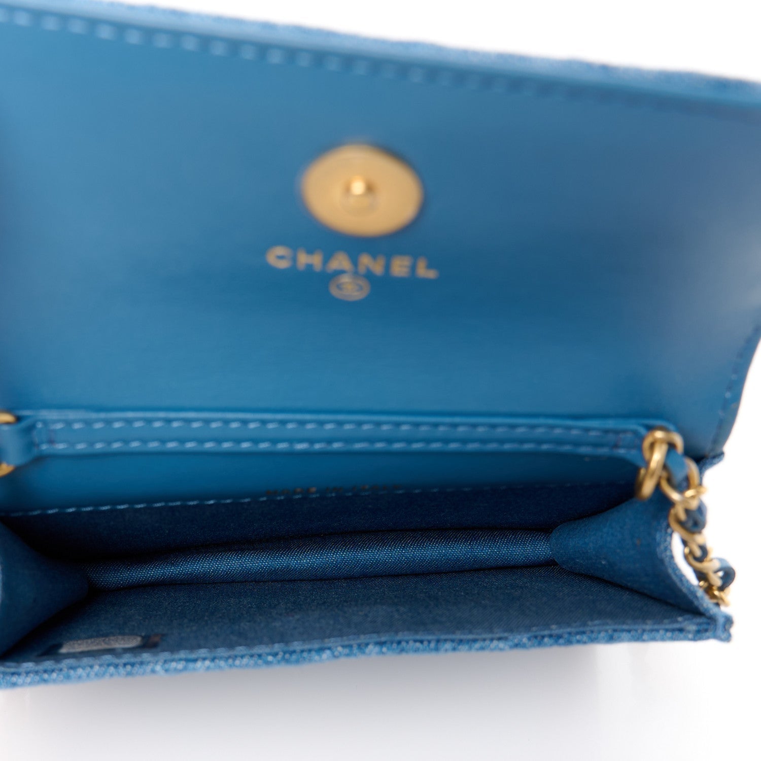 Denim Quilted CC Pearl Crush Clutch With Chain Blue