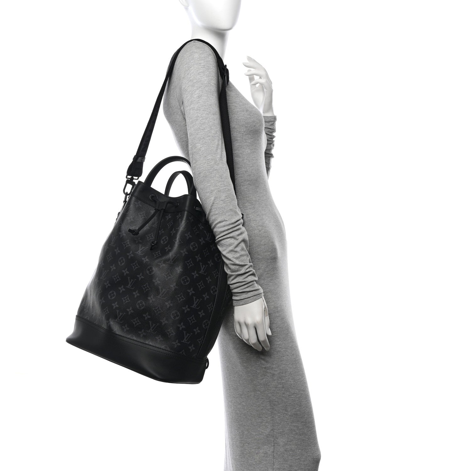 Monogram Eclipse Maxi Noe Sling