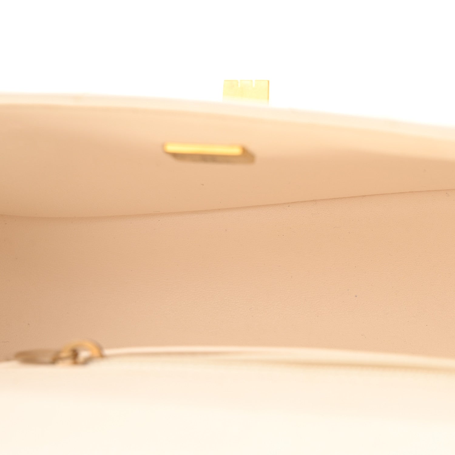 Aged Calfskin Chevron Quilted 2.55 Reissue Mini Flap White