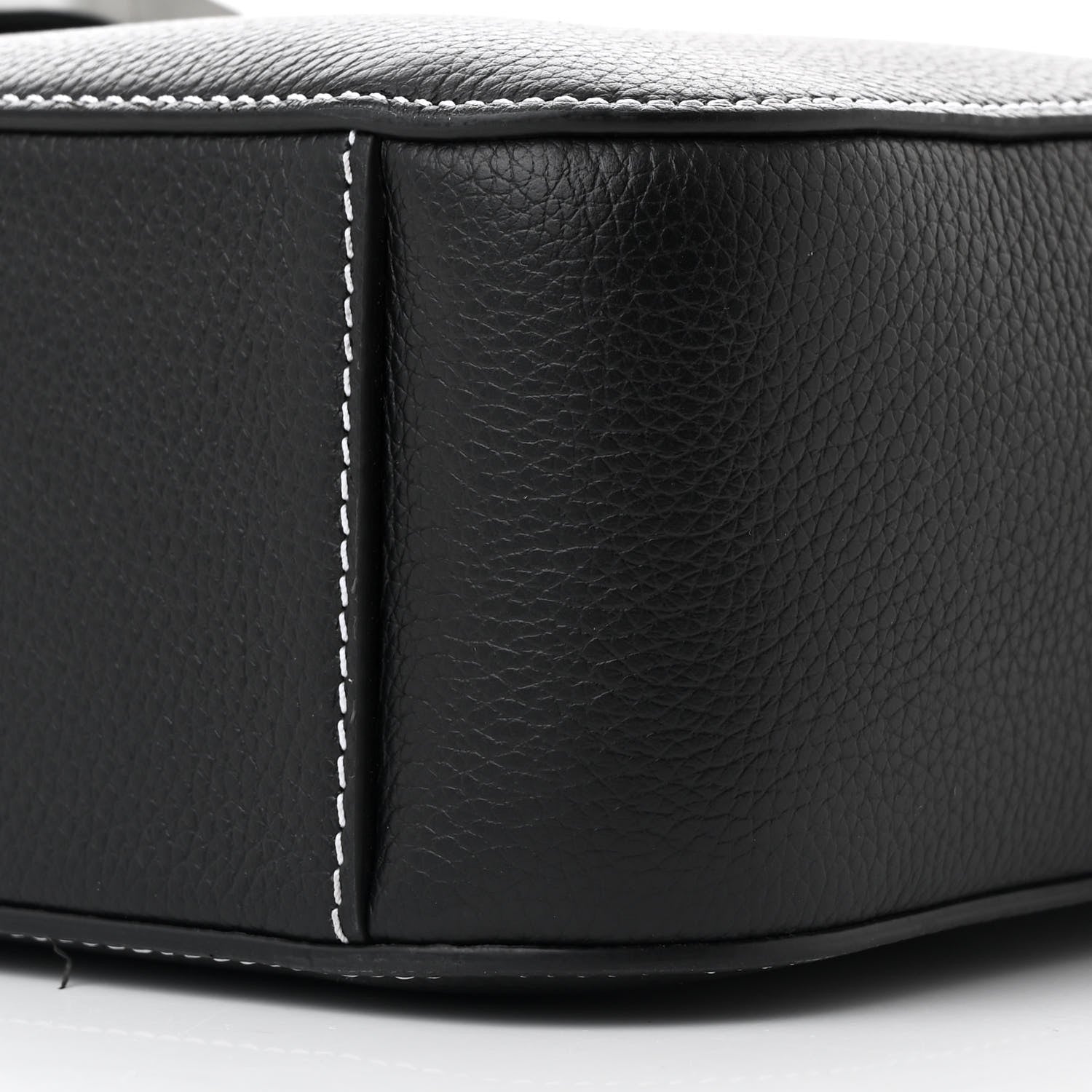 Grained Calfskin Medium Saddle Messenger Bag Black