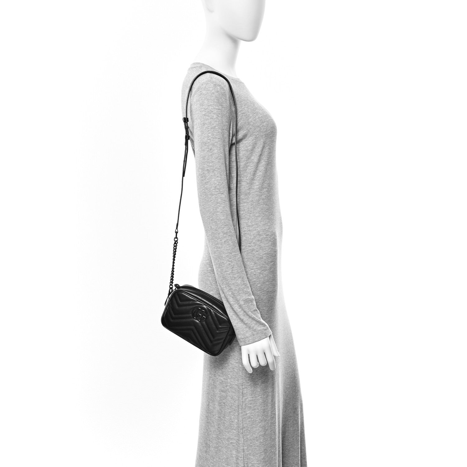 Calfskin Matelasse Monochrome Mini GG Marmont Chain Shoulder Bag Black