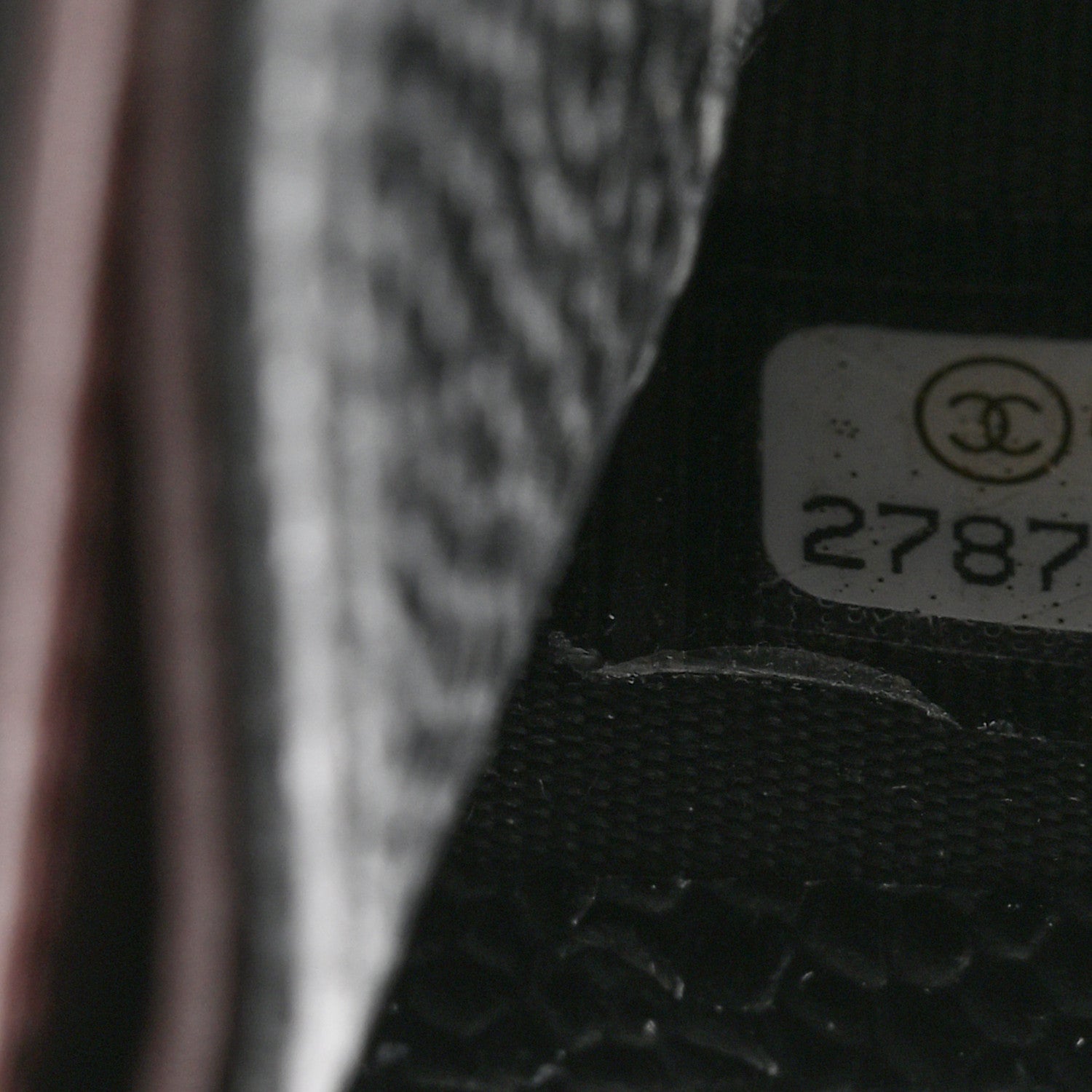 Caviar Quilted Card Holder Black