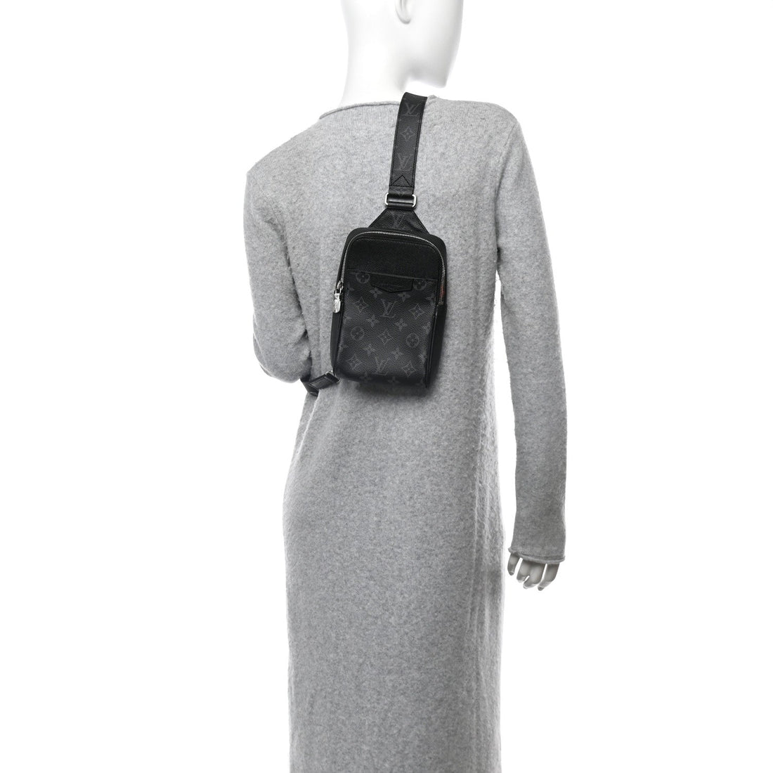 Taigarama Outdoor Slingbag Black