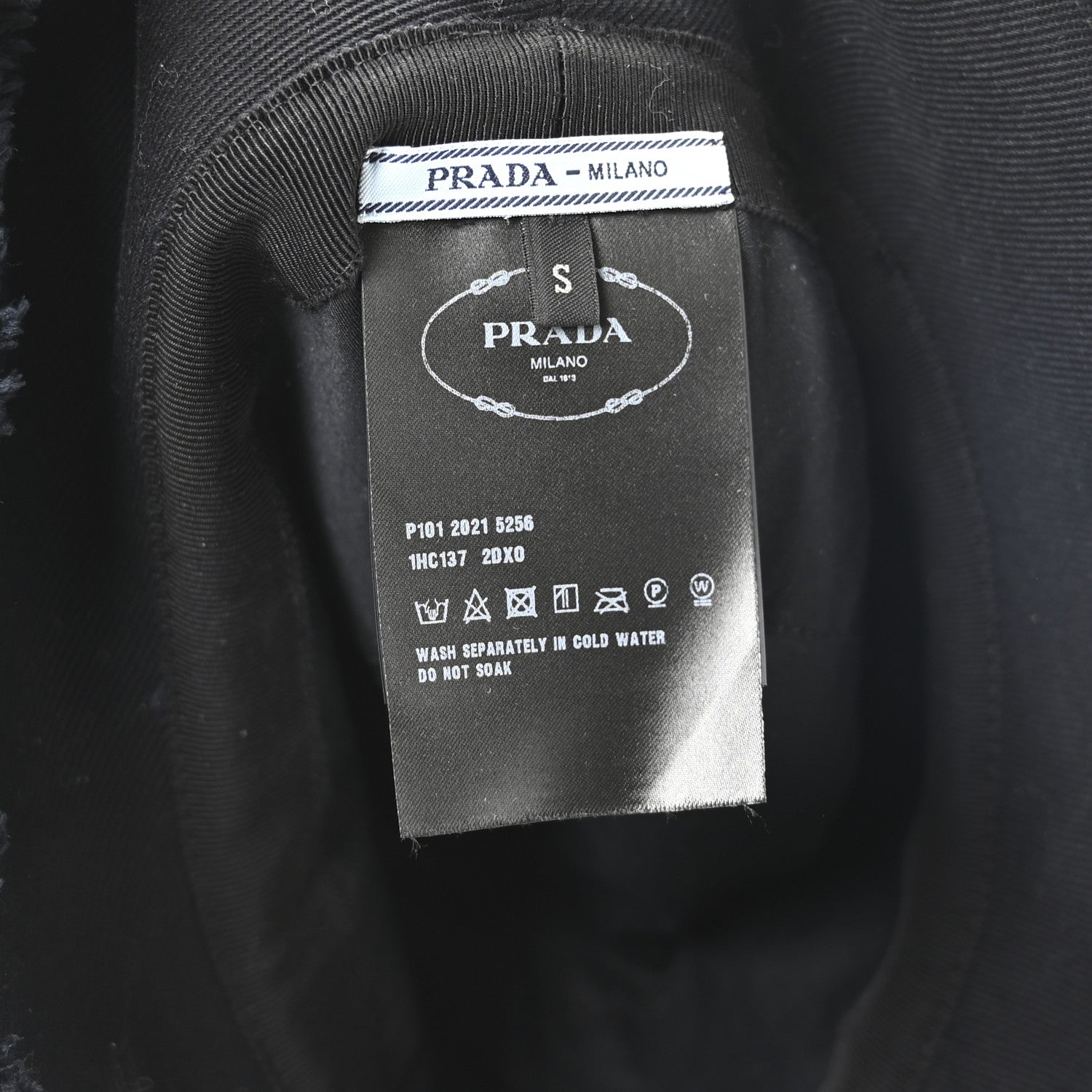 Terry Cloth Logo Embroidered Womens Bucket Hat S Black White