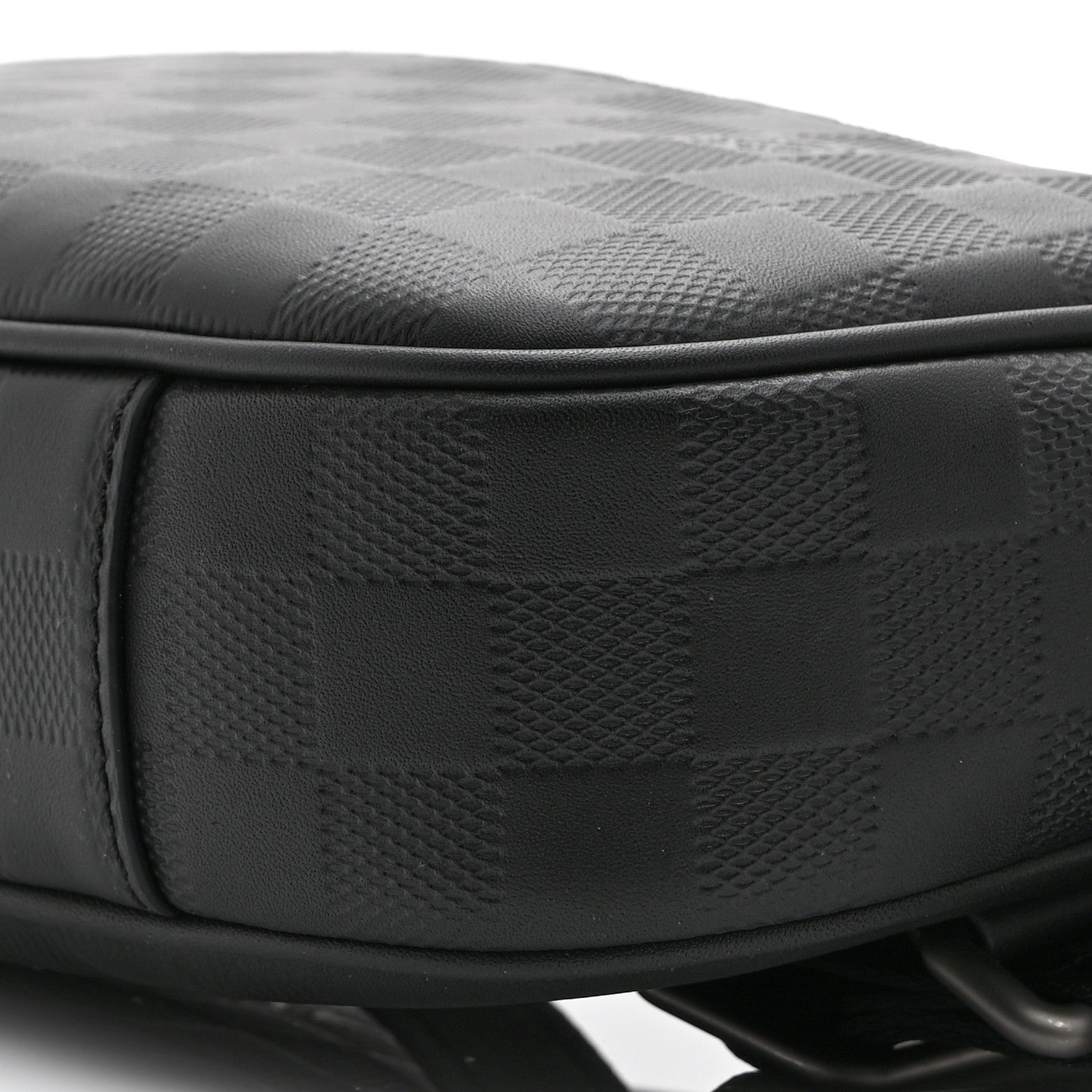 Damier Infini Ambler Onyx