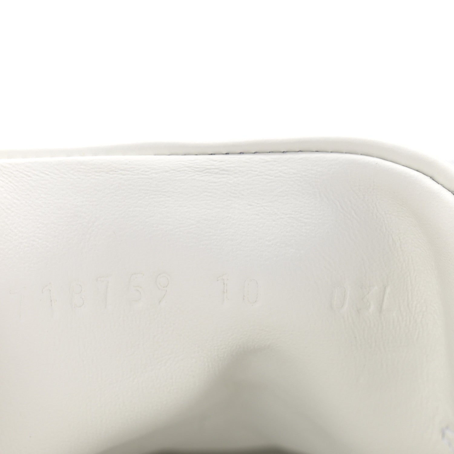 Calfskin Interlocking G Perforated Mens Ace Sneakers 10 White Grey Sky