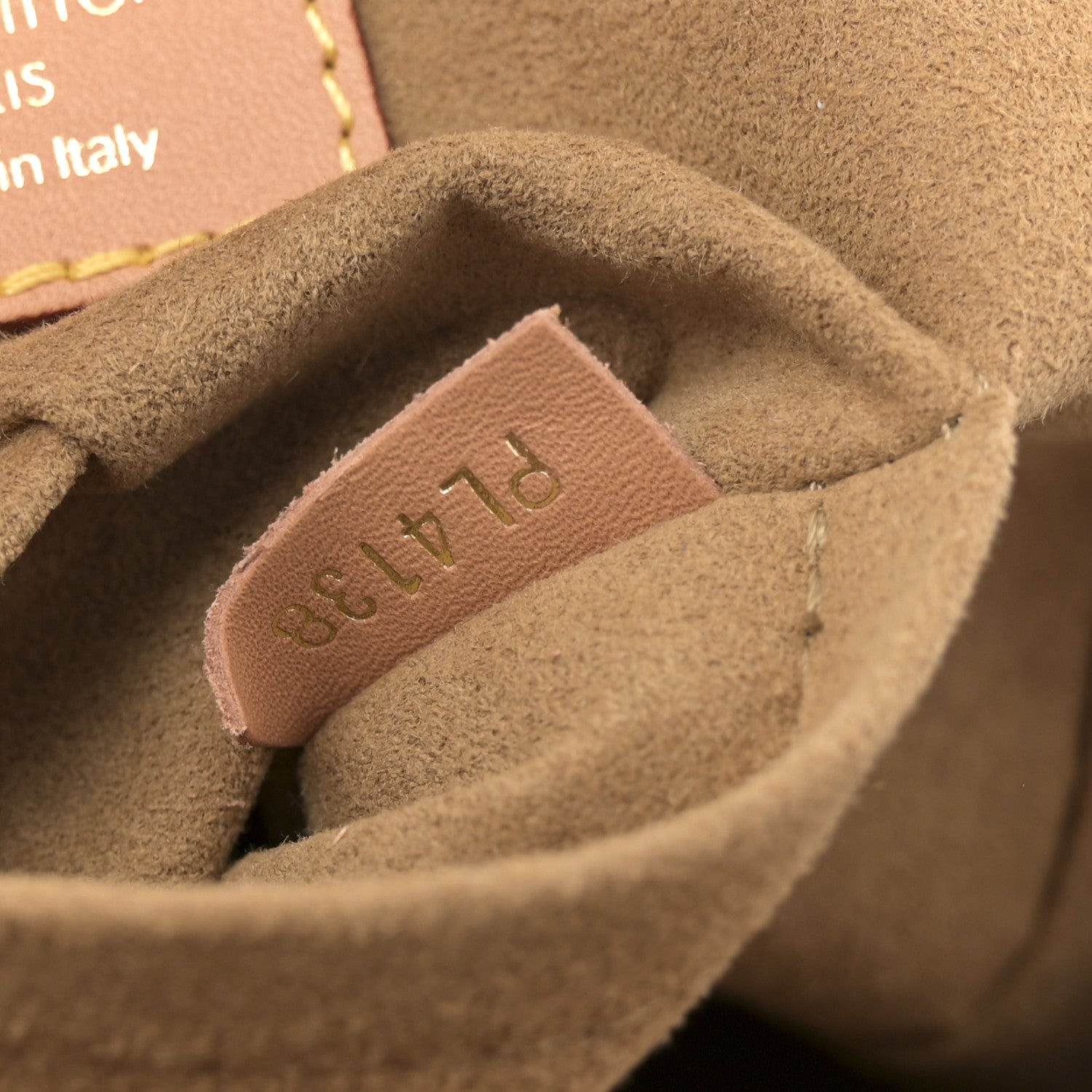 Monogram Boite Chapeau Souple MM