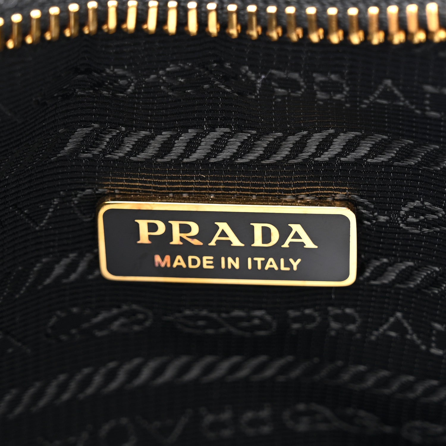 Re-Nylon Saffiano Quilted Mini Re-Edition 1995 Chaine Shoulder Bag Black