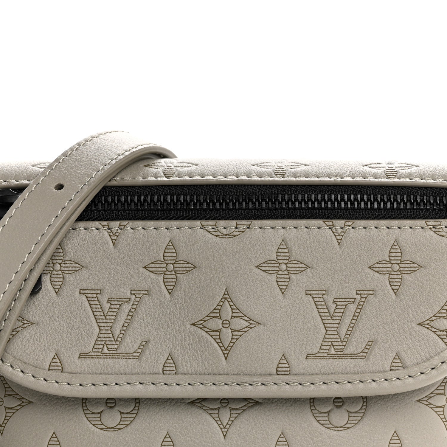 Calfskin Monogram Shadow Pulse Wearable Wallet Sand