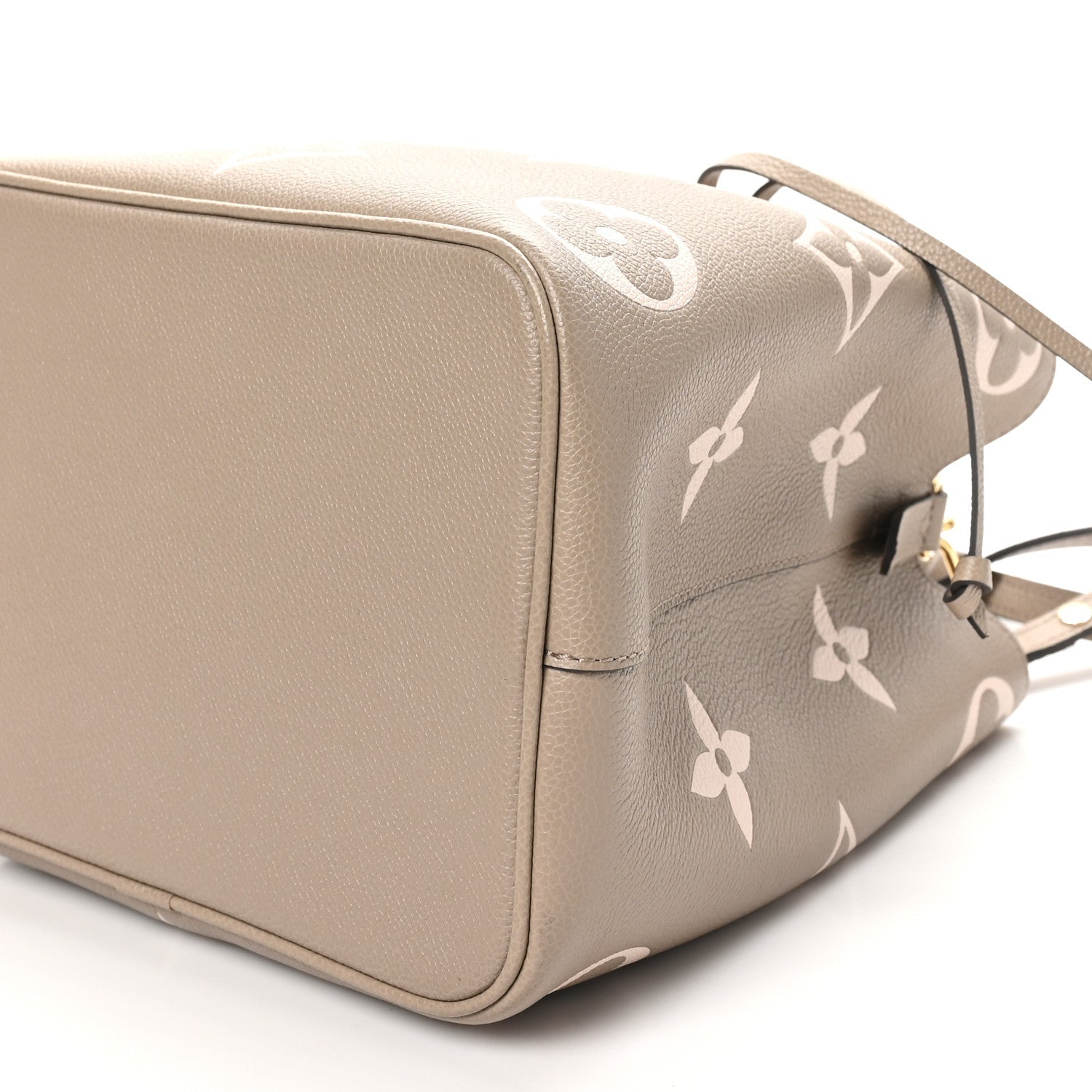 Empreinte Monogram Giant Neonoe MM Tourterelle Creme