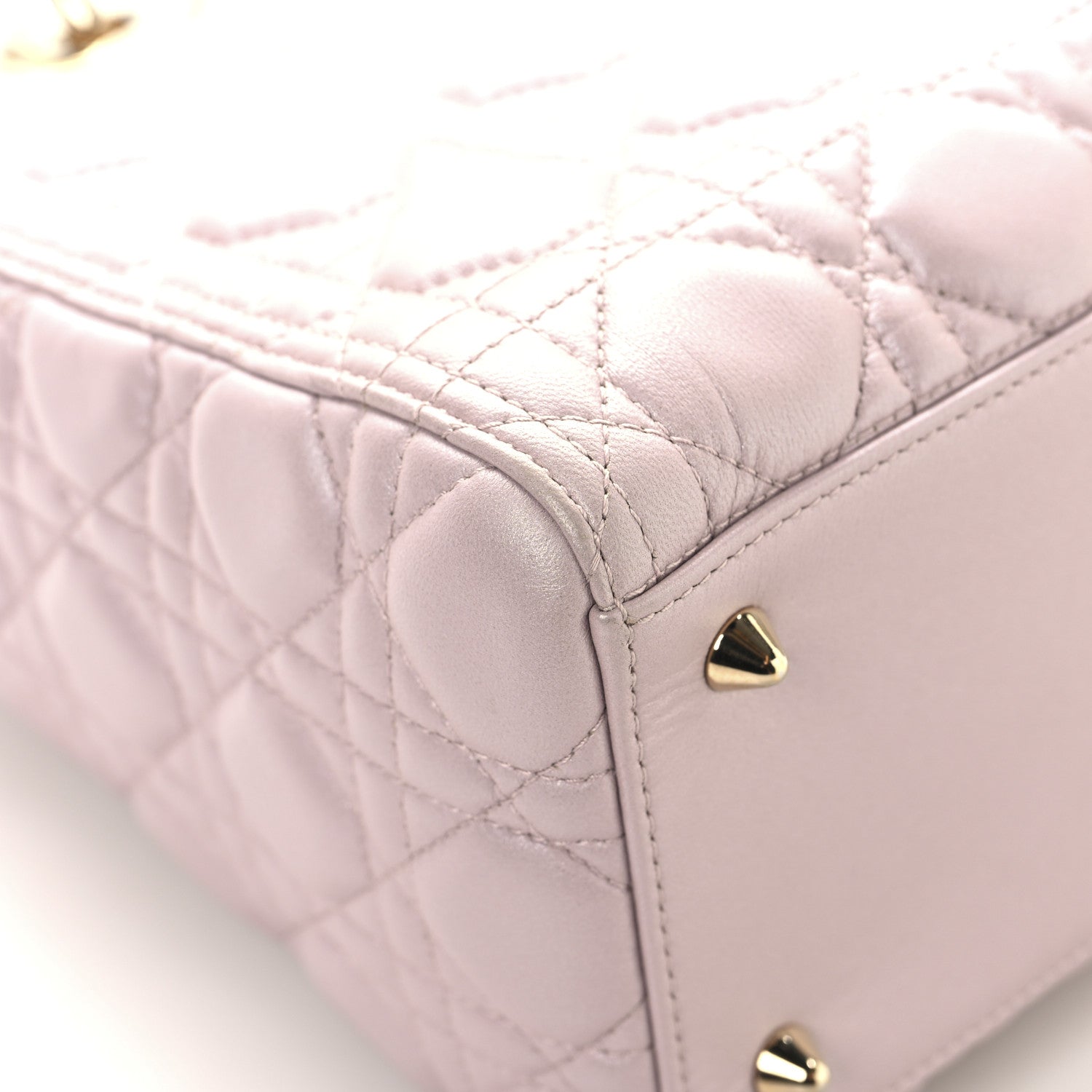 Pearly Lambskin Cannage Medium Lady Dior Lotus