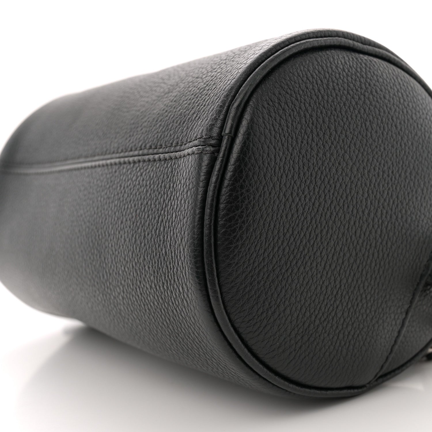 HOMME Grained Calfskin Mens Roller Pouch Black