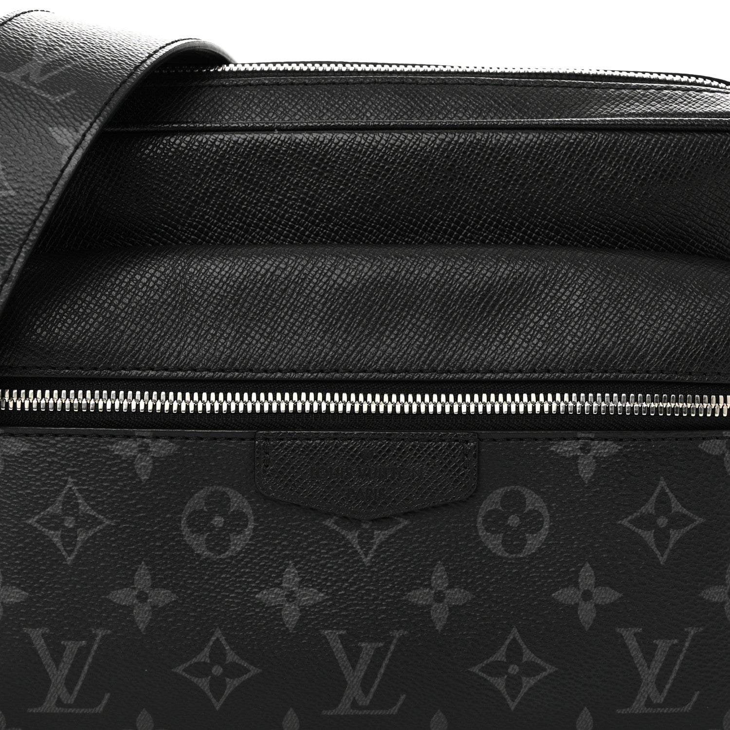 Taiga Monogram Eclipse Outdoor Messenger Black