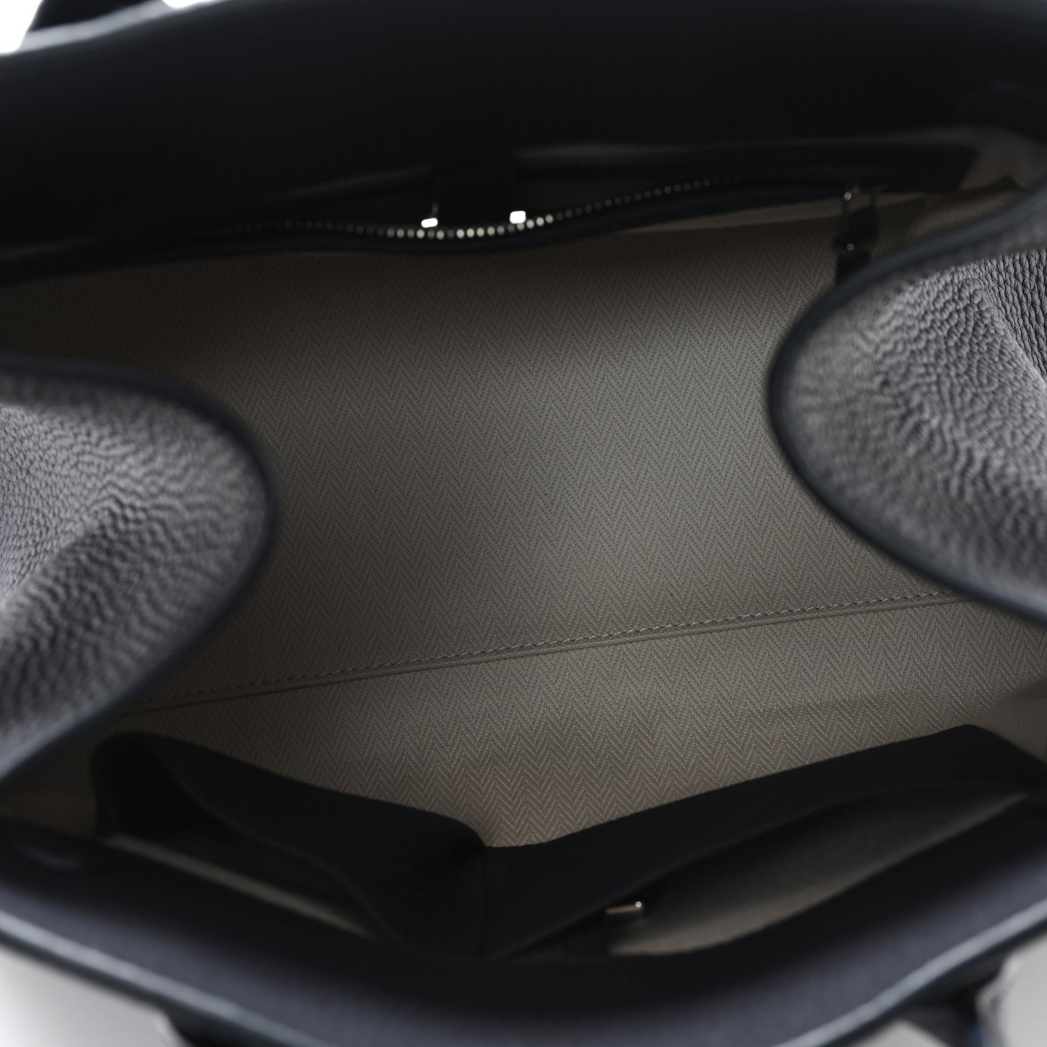 Matte Grained Calfskin Soft Margaux 12 Marine