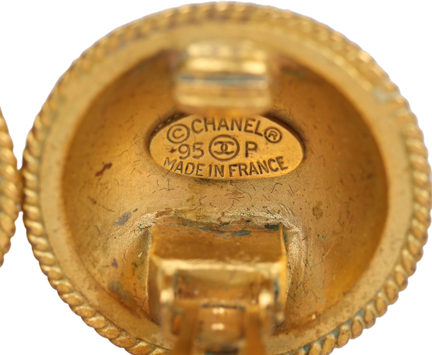 Vintage Chanel 24K Gold Plated CC Round Button Clip On Earrings