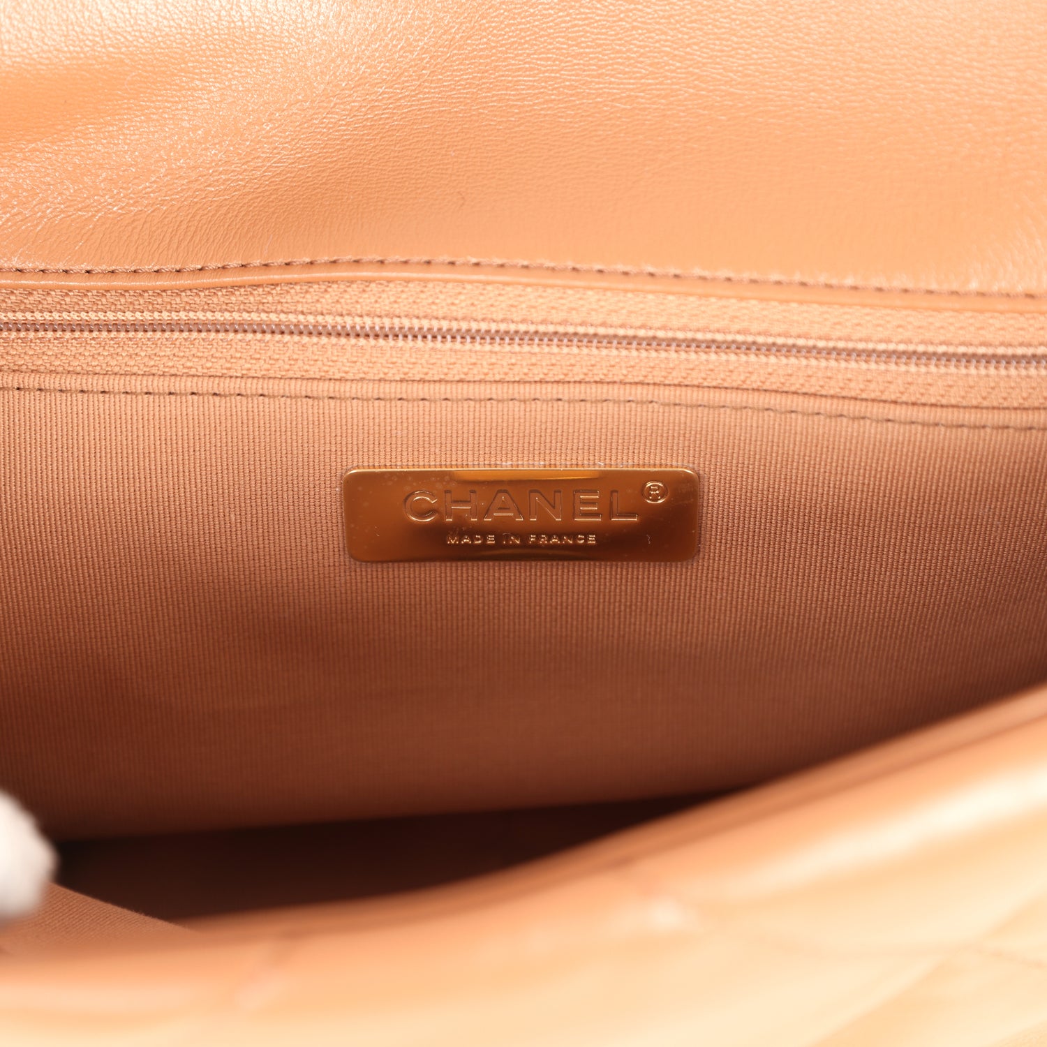 Chanel Medium 19 Flap Caramel Shiny Lambskin Mixed Metal Hardware