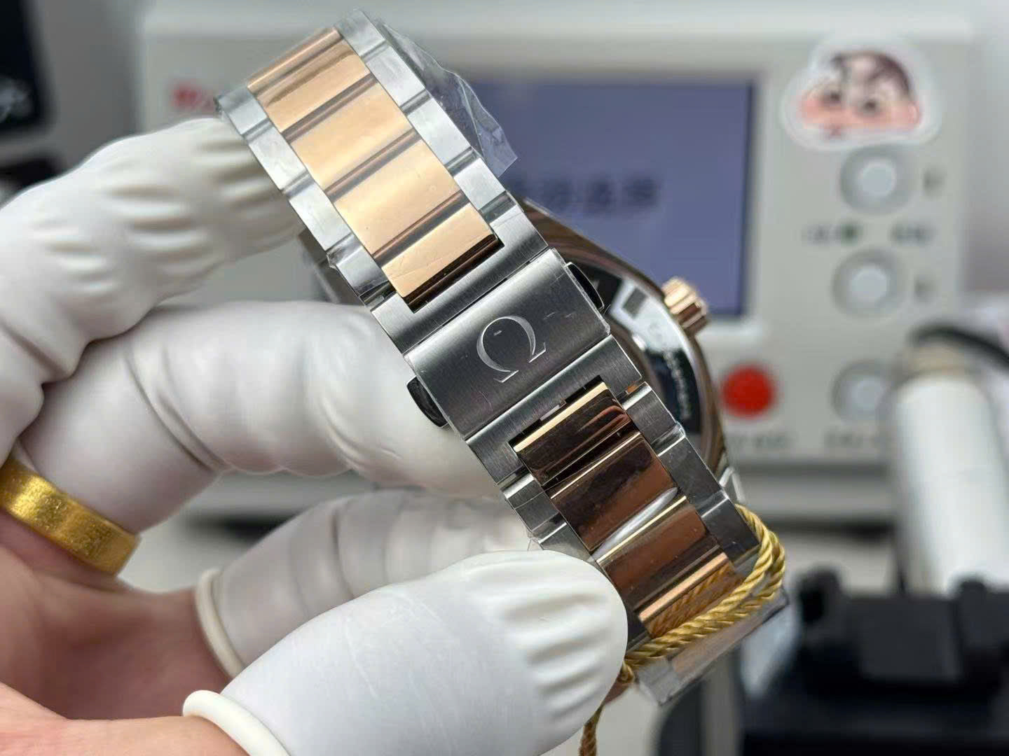 Omega Seamaster GMT Luxury Automatic Watch – Black Dial