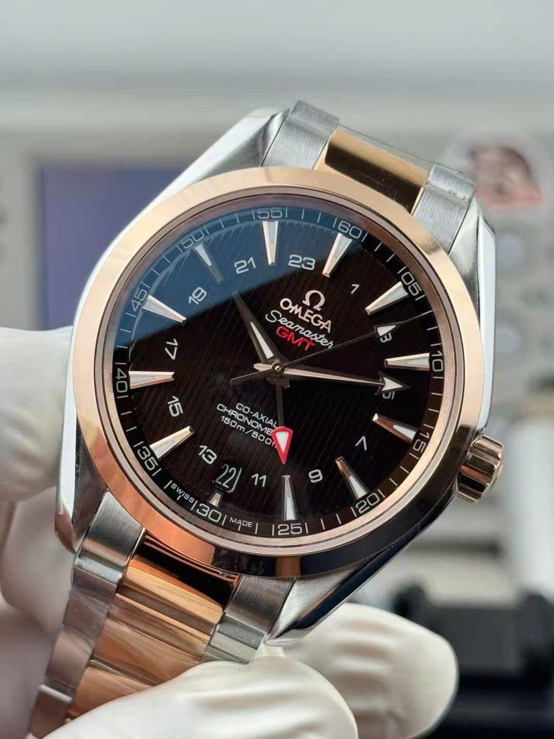 Omega Seamaster GMT Luxury Automatic Watch – Black Dial