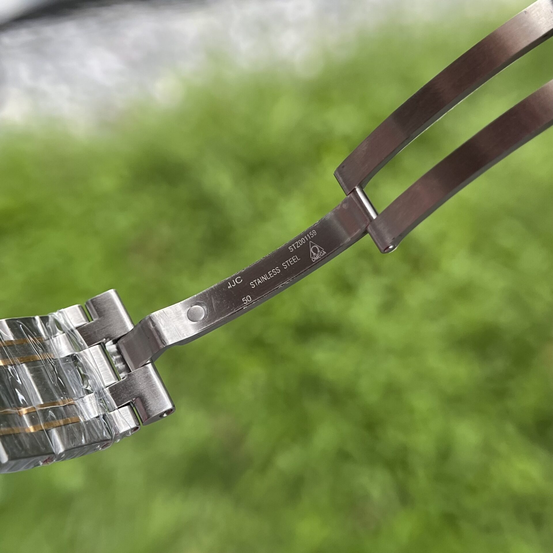 Luxury Dress Sport Watch Rose Gold Tone Stainless Steel Design