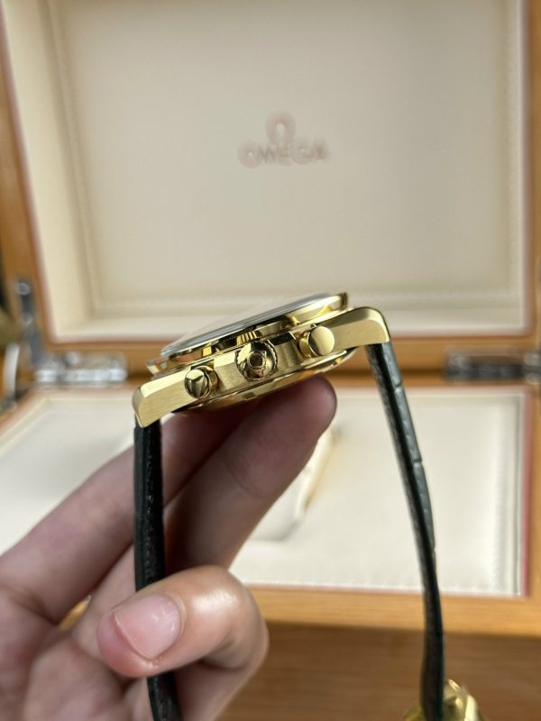 Luxury Chronograph Watch Green Dial Stainless Steel Sport Design