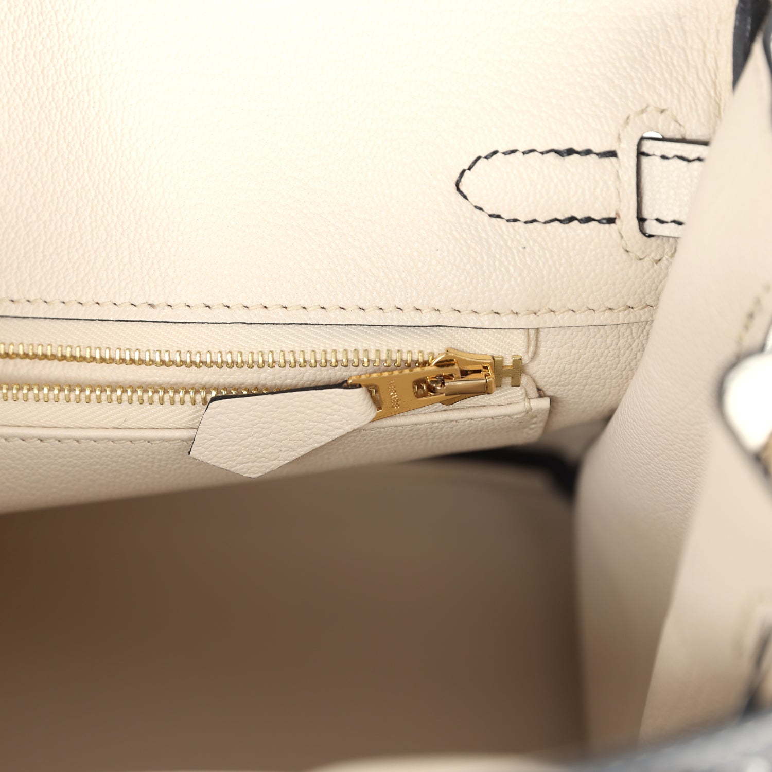 Hermes Special Order (HSS) Birkin 25 Bi-Color Black and Nata Chevre Mysore Brushed Gold Hardware