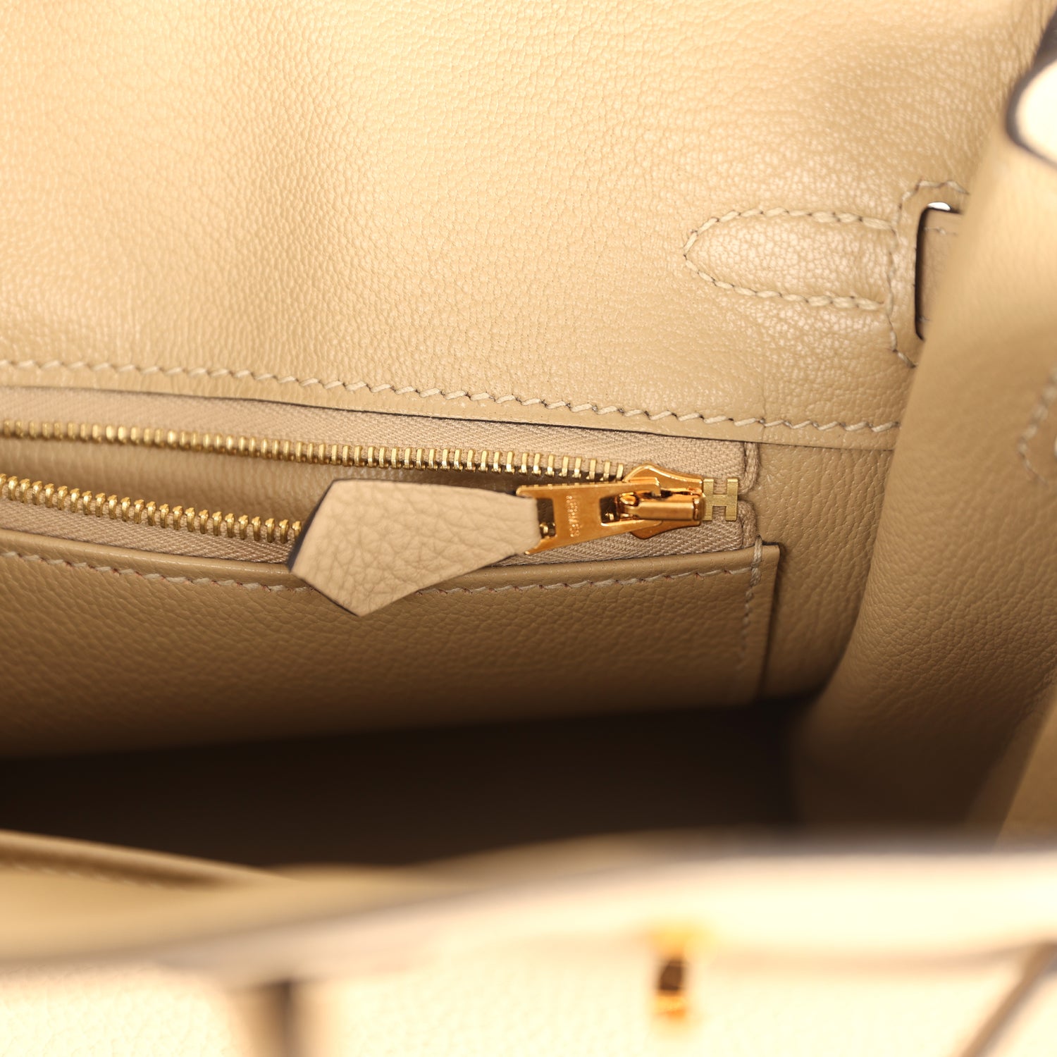 Pre-owned Hermes Birkin 25 Trench Togo Gold Hardware