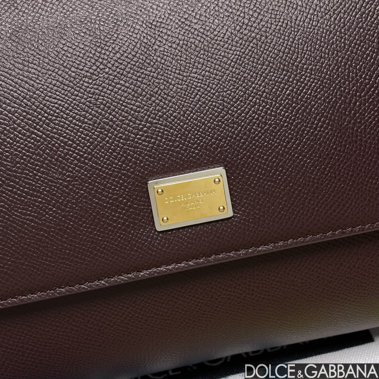 MEDIUM SICILY HANDBAG 26 IN DAUPHINE LEATHER BORDEAUX