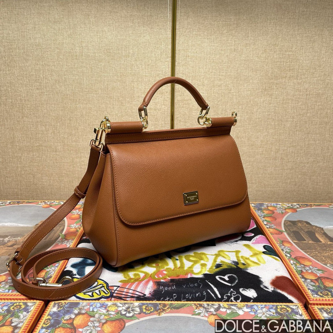 MEDIUM SICILY HANDBAG 26 BROWN IN CALFSKIN